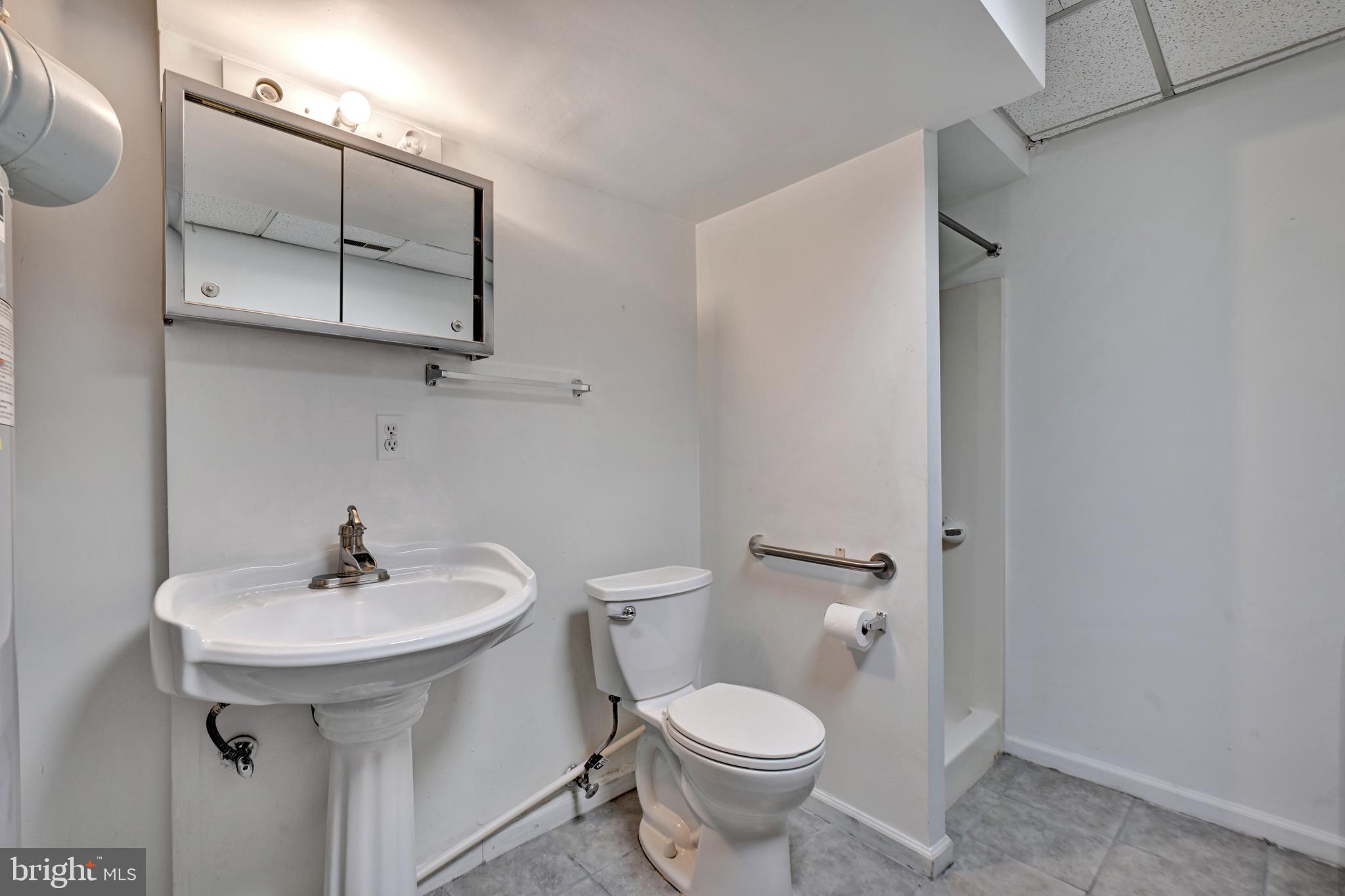 GLENARDEN - Residential