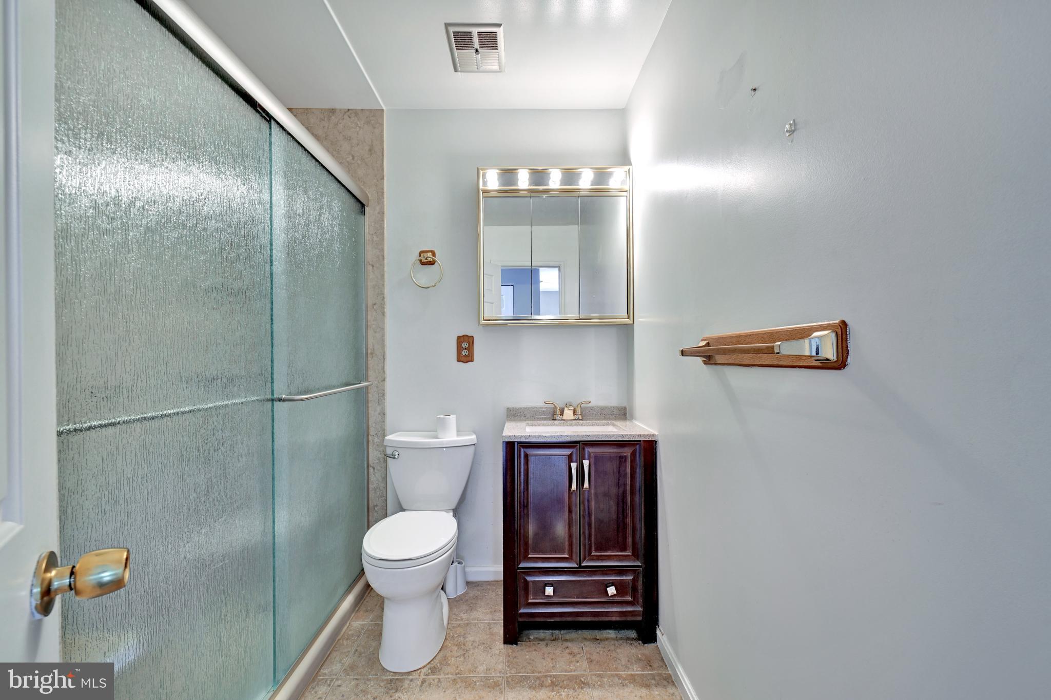 GLENARDEN - Residential