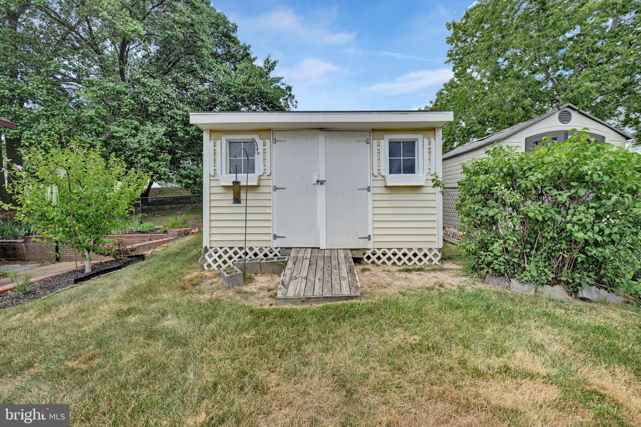 GLENARDEN - Residential