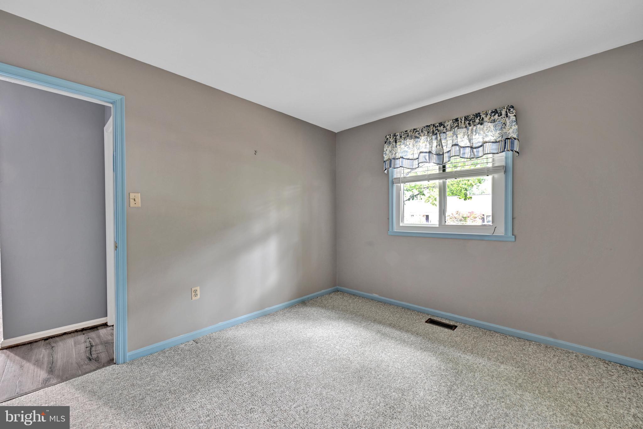 GLENARDEN - Residential