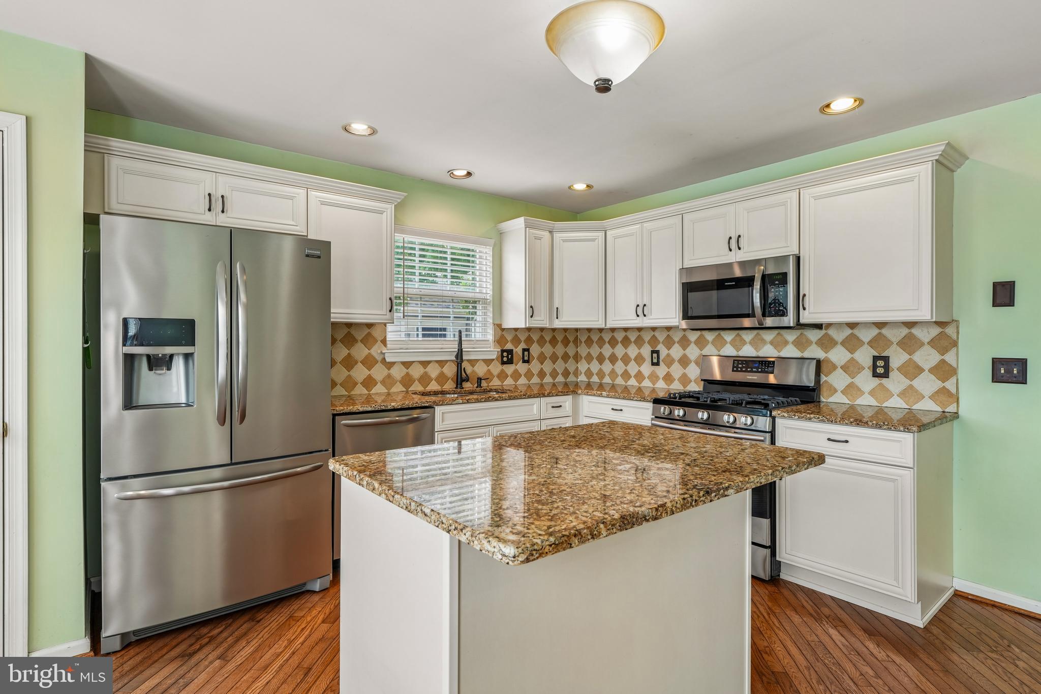 THE LINKS AT SPRIN - Residential
