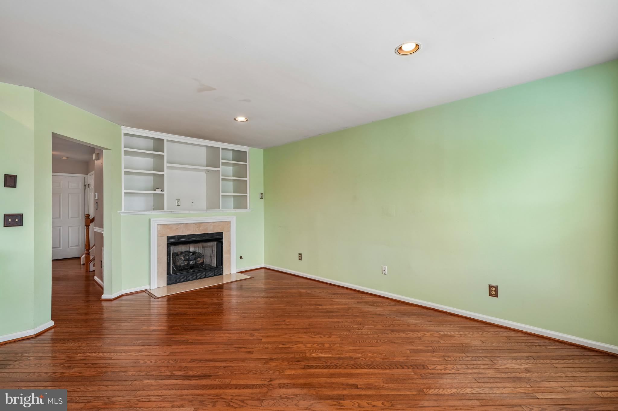 THE LINKS AT SPRIN - Residential