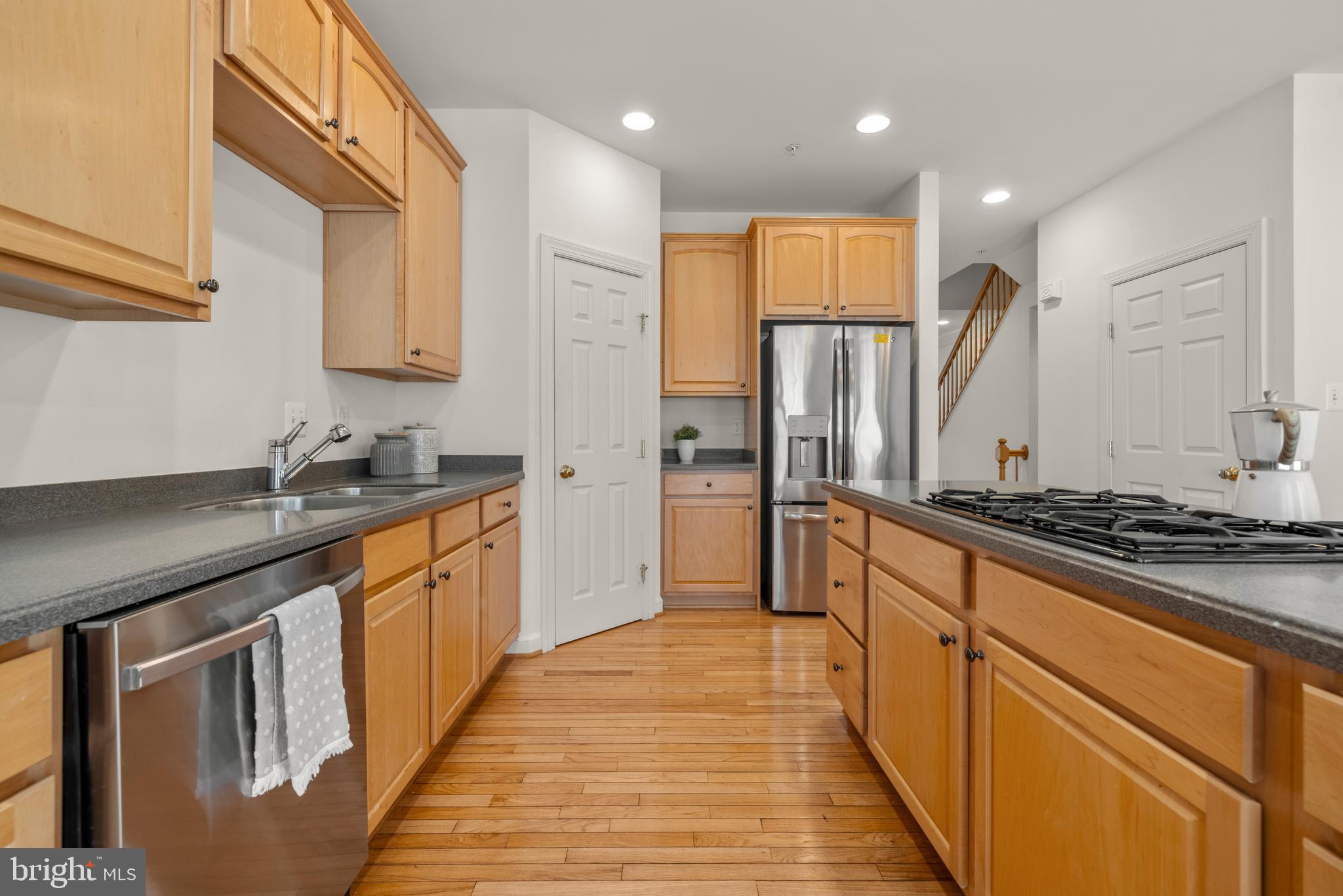 PLYERS MILL ESTATES - Residential