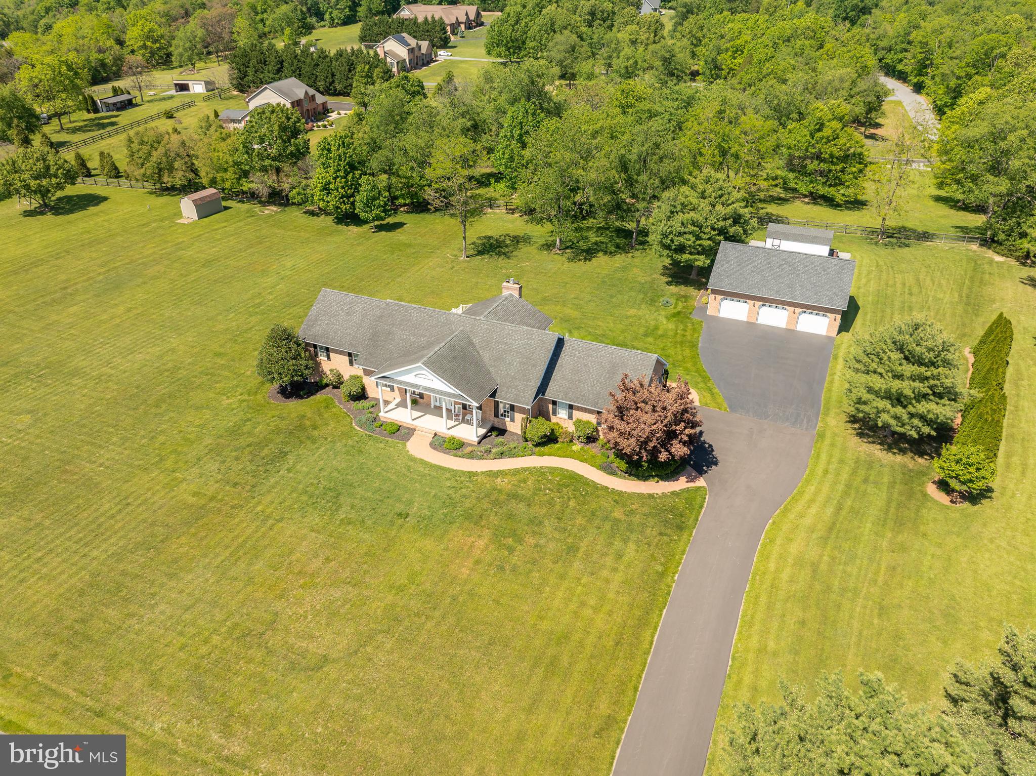MARLOWE WOODS - Residential