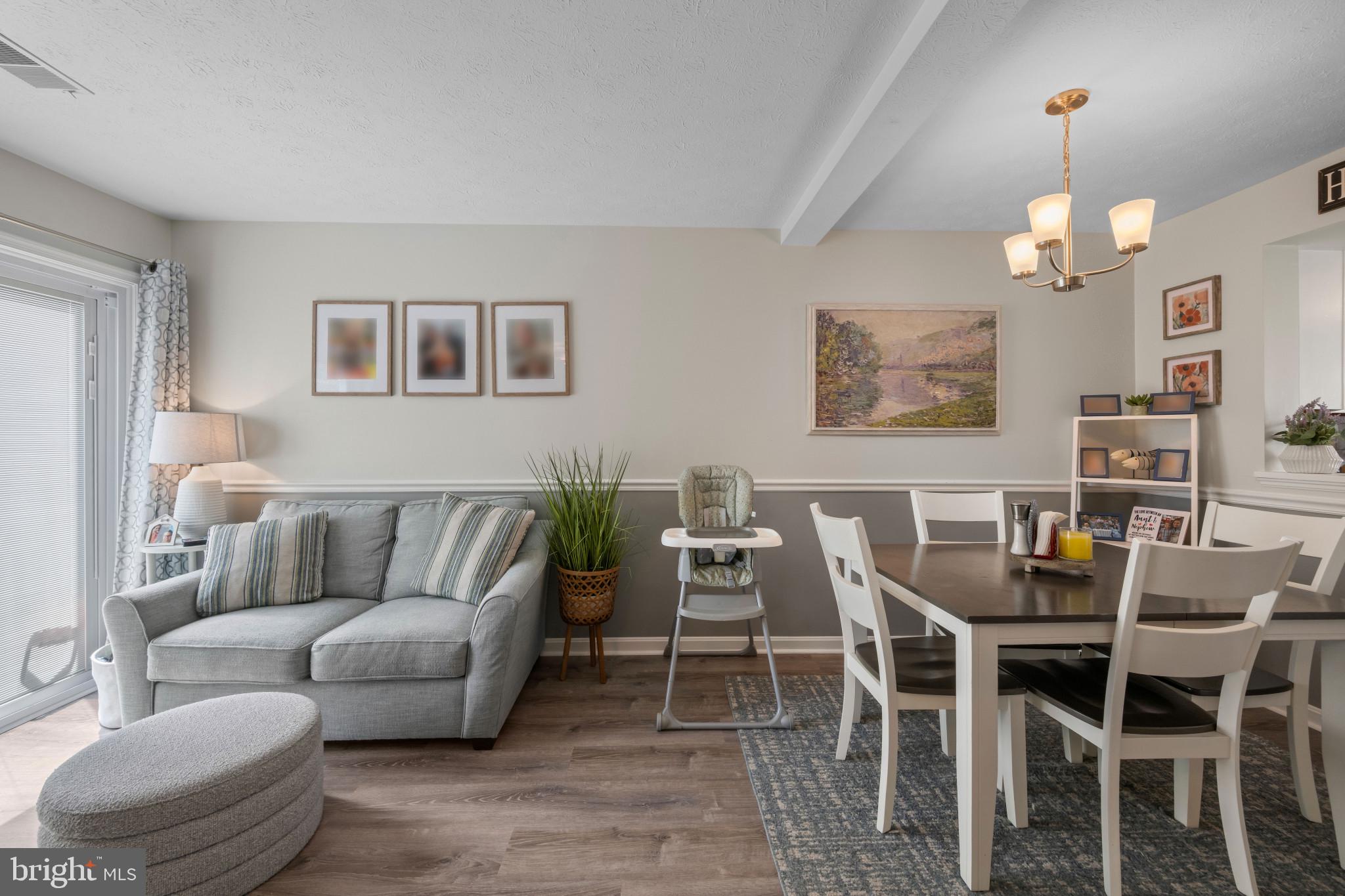 ROBERTS FIELD - Residential