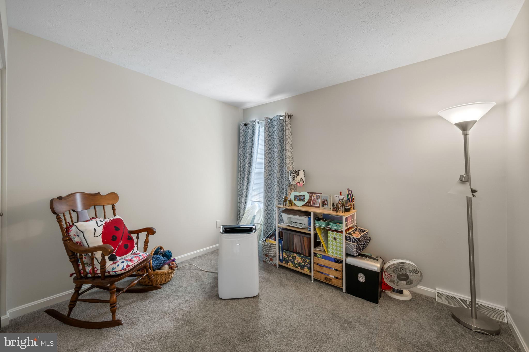 ROBERTS FIELD - Residential