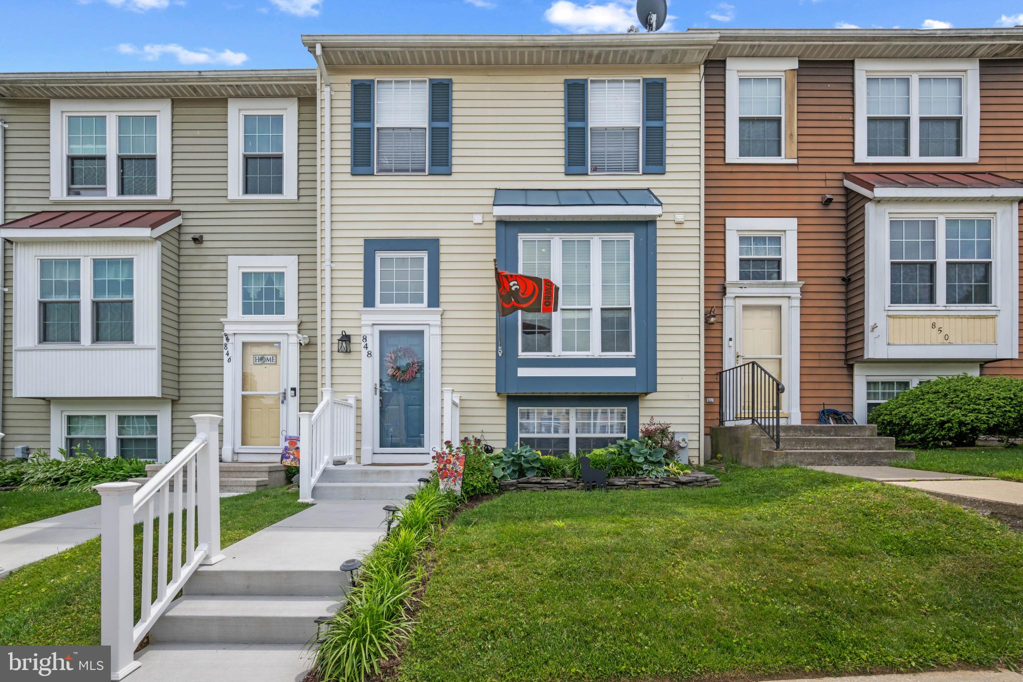 ROBERTS FIELD - Residential