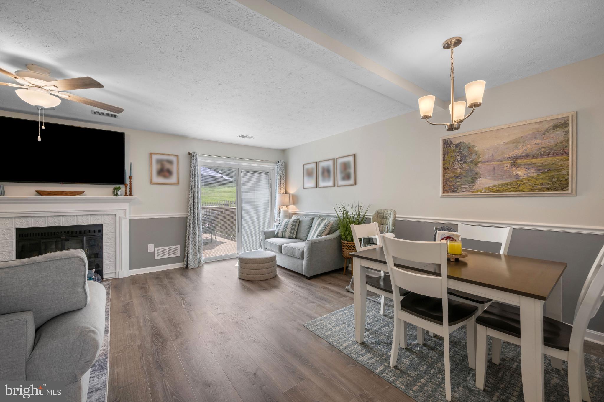 ROBERTS FIELD - Residential
