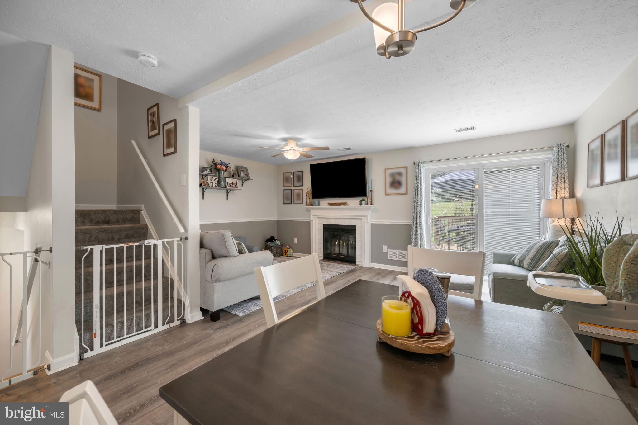 ROBERTS FIELD - Residential