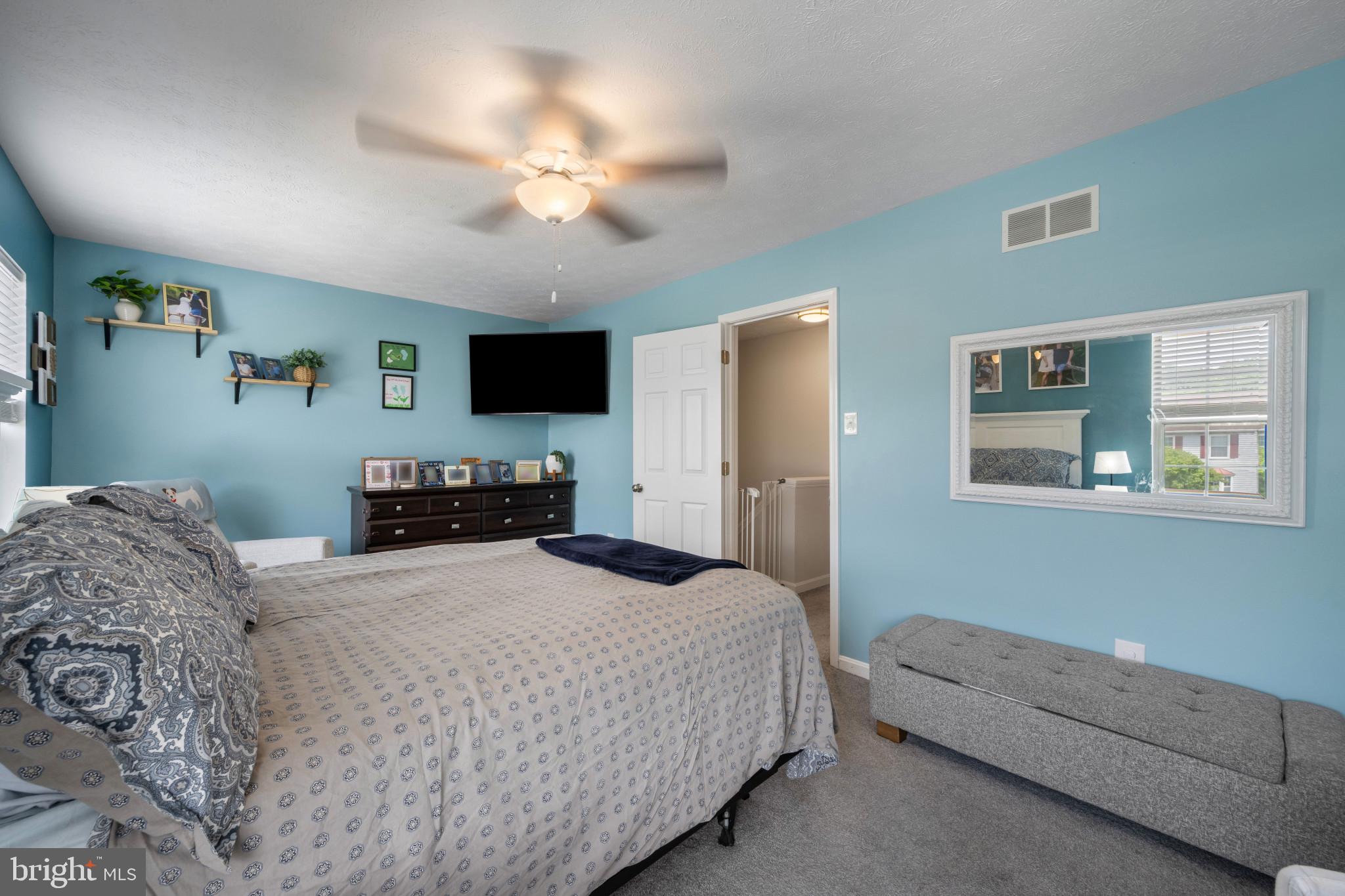 ROBERTS FIELD - Residential