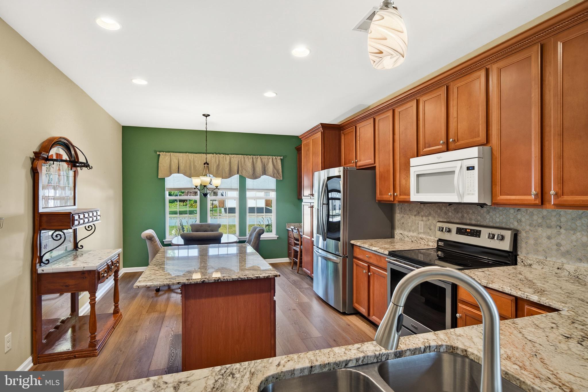 APPLECROSS - Residential