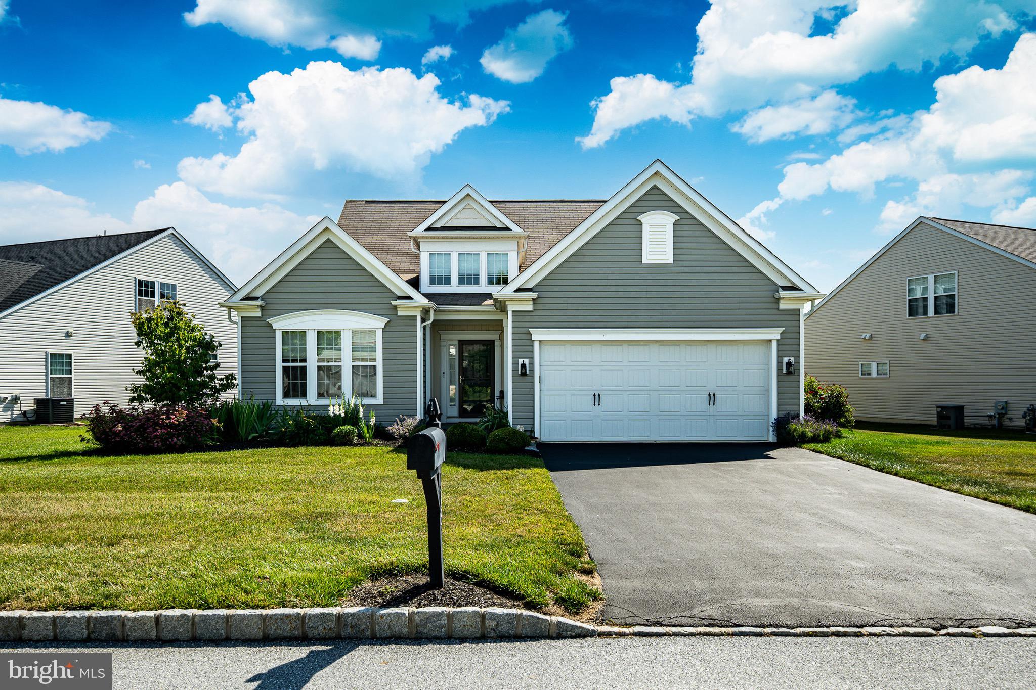 APPLECROSS - Residential