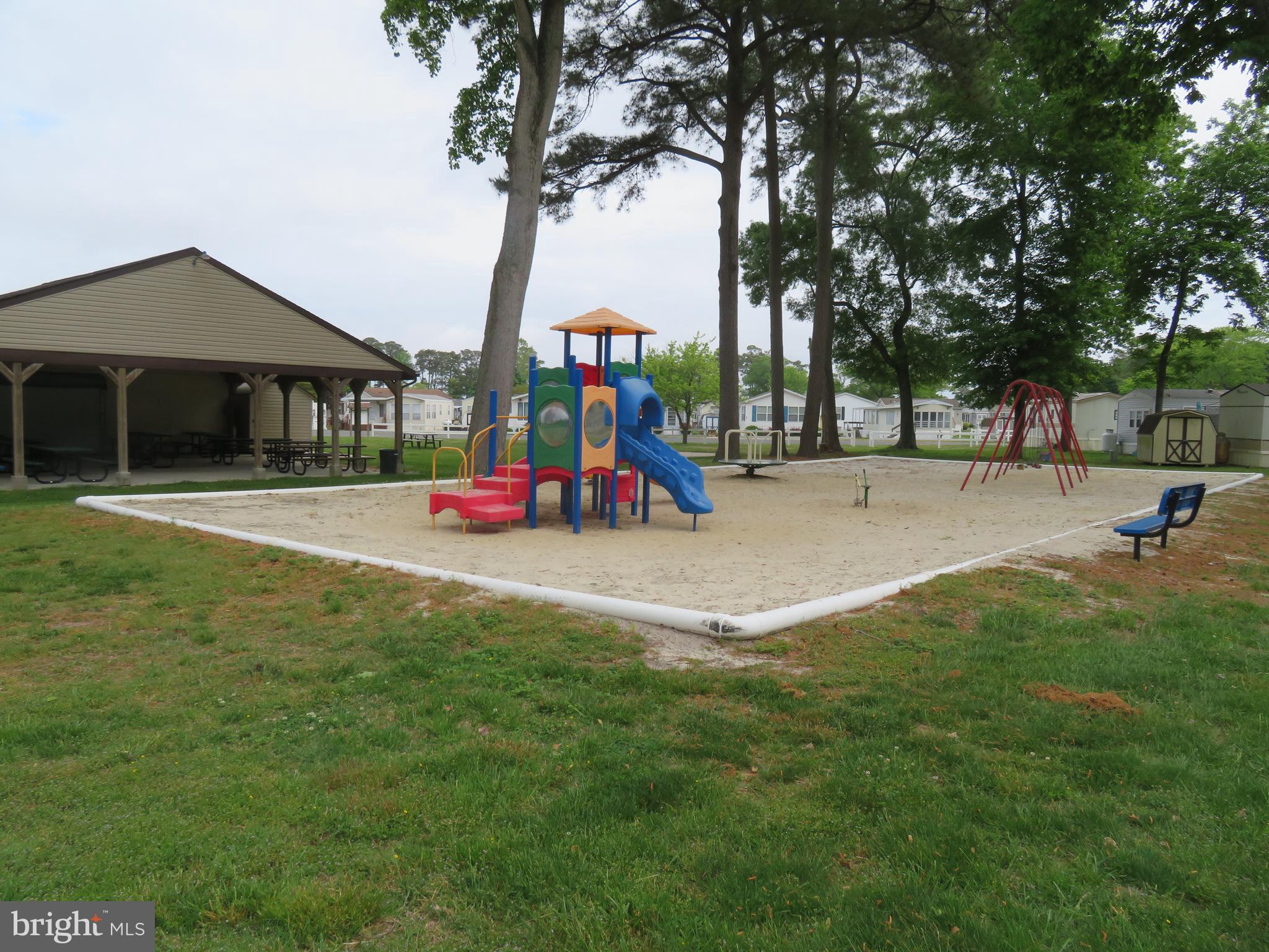 WHITE HORSE PARK I - Residential