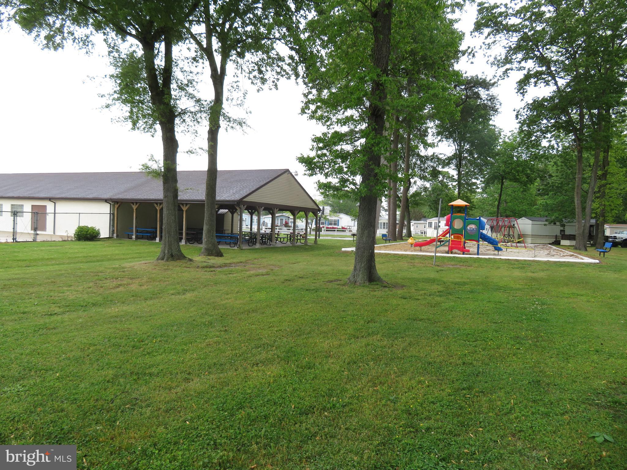 WHITE HORSE PARK I - Residential