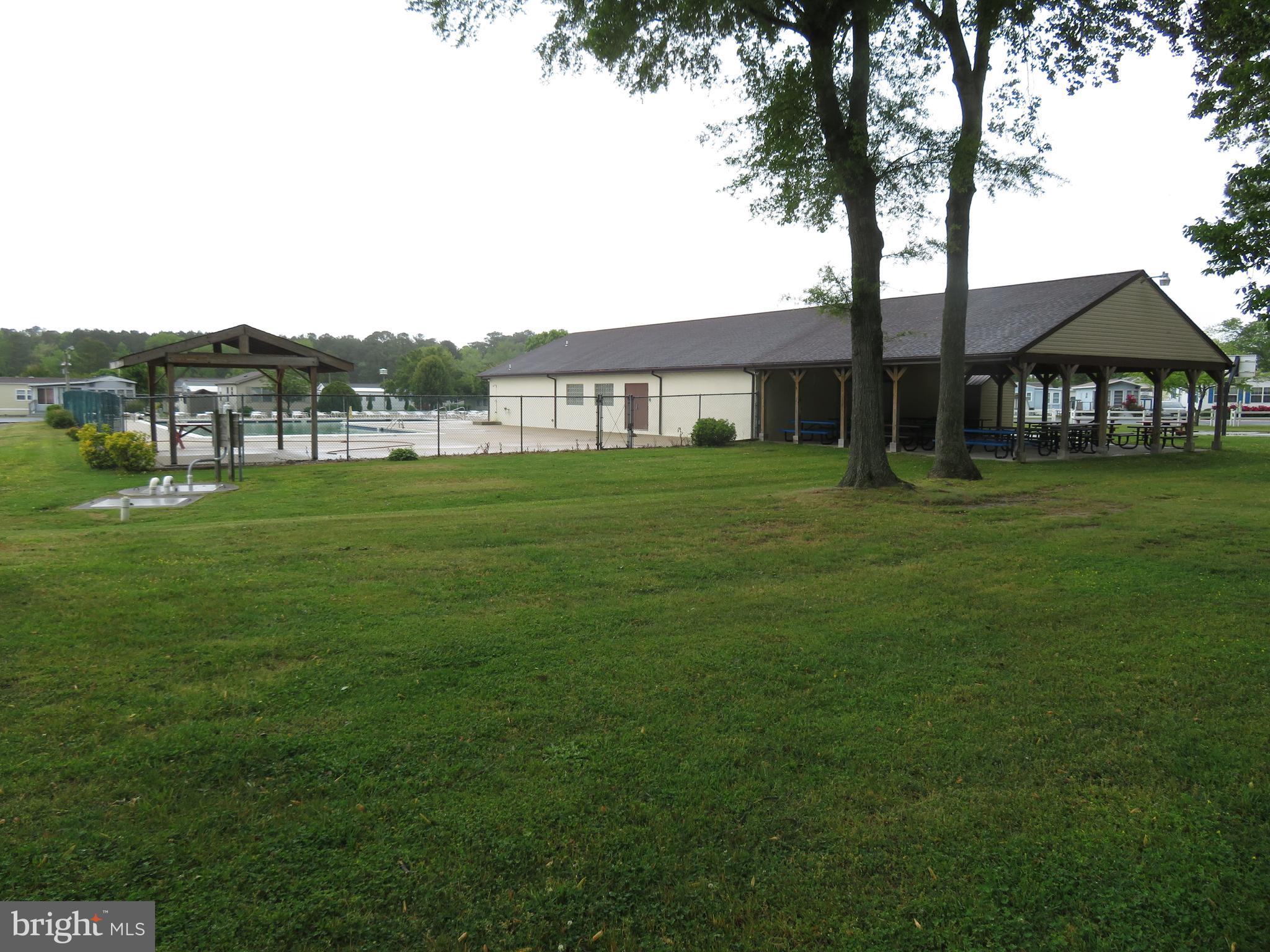 WHITE HORSE PARK I - Residential