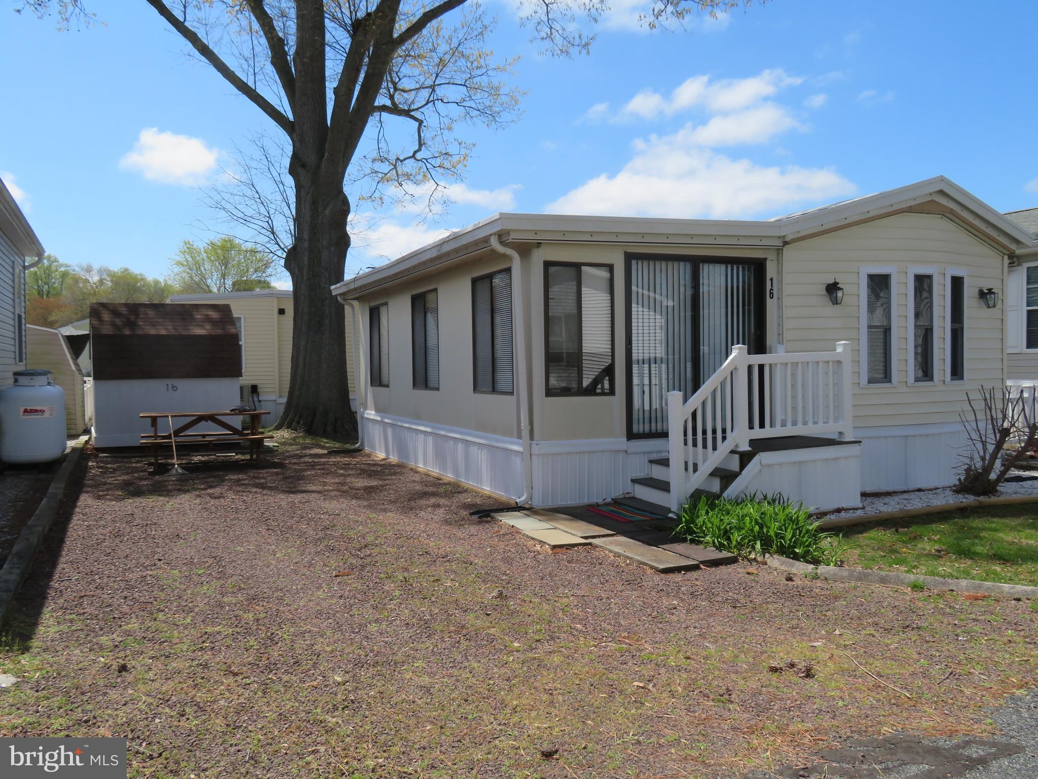 WHITE HORSE PARK I - Residential