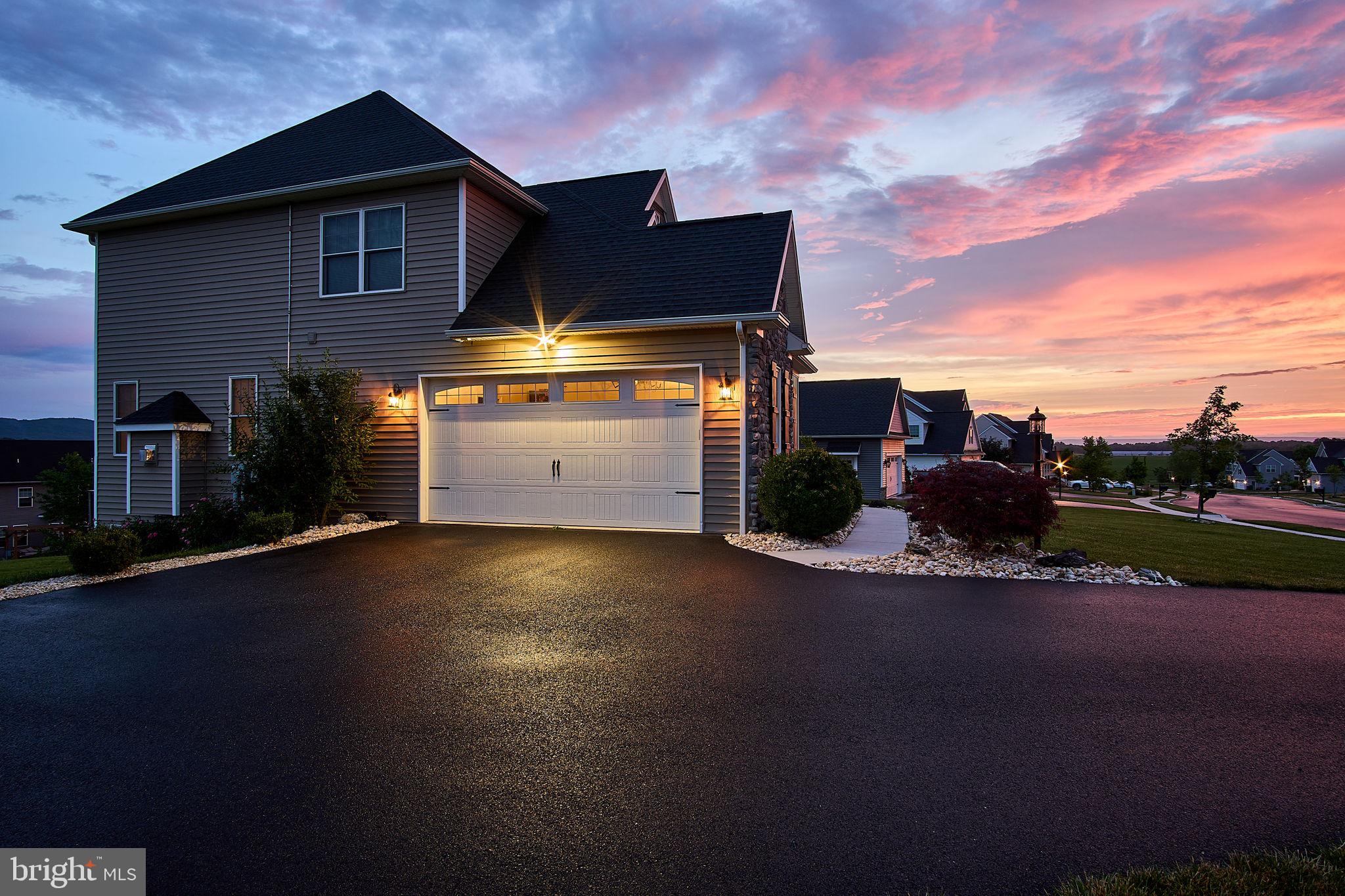 PARKVIEW @ BOILING SPRING - Residential