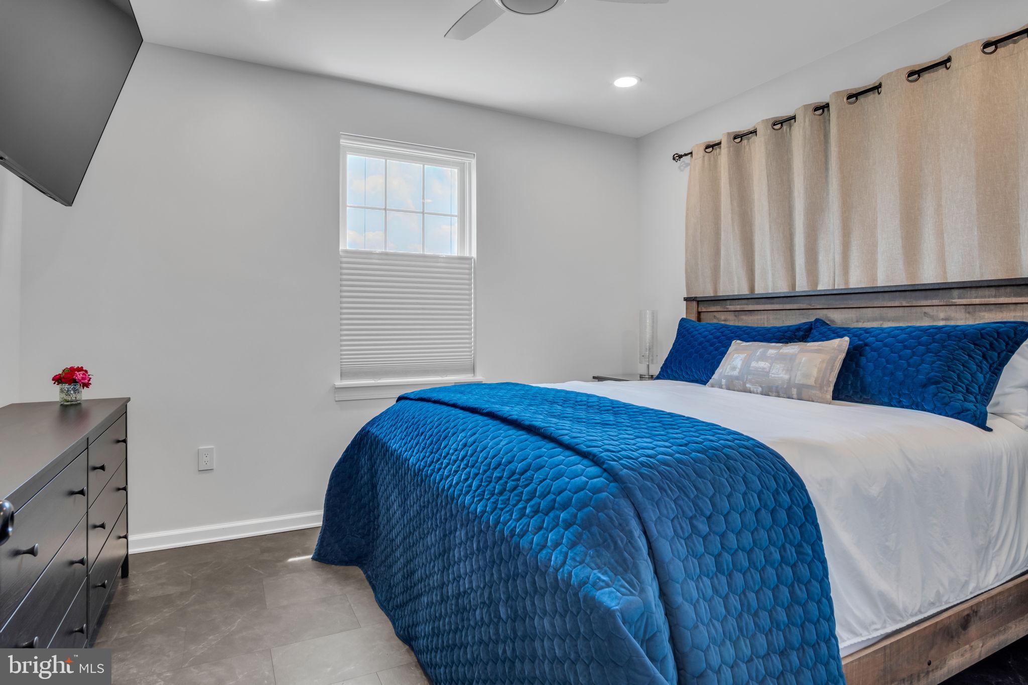 PARKVIEW @ BOILING SPRING - Residential
