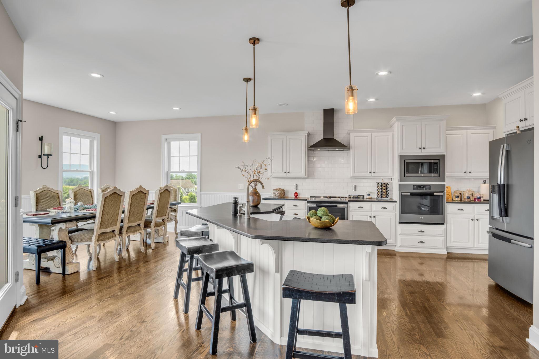 PARKVIEW @ BOILING SPRING - Residential