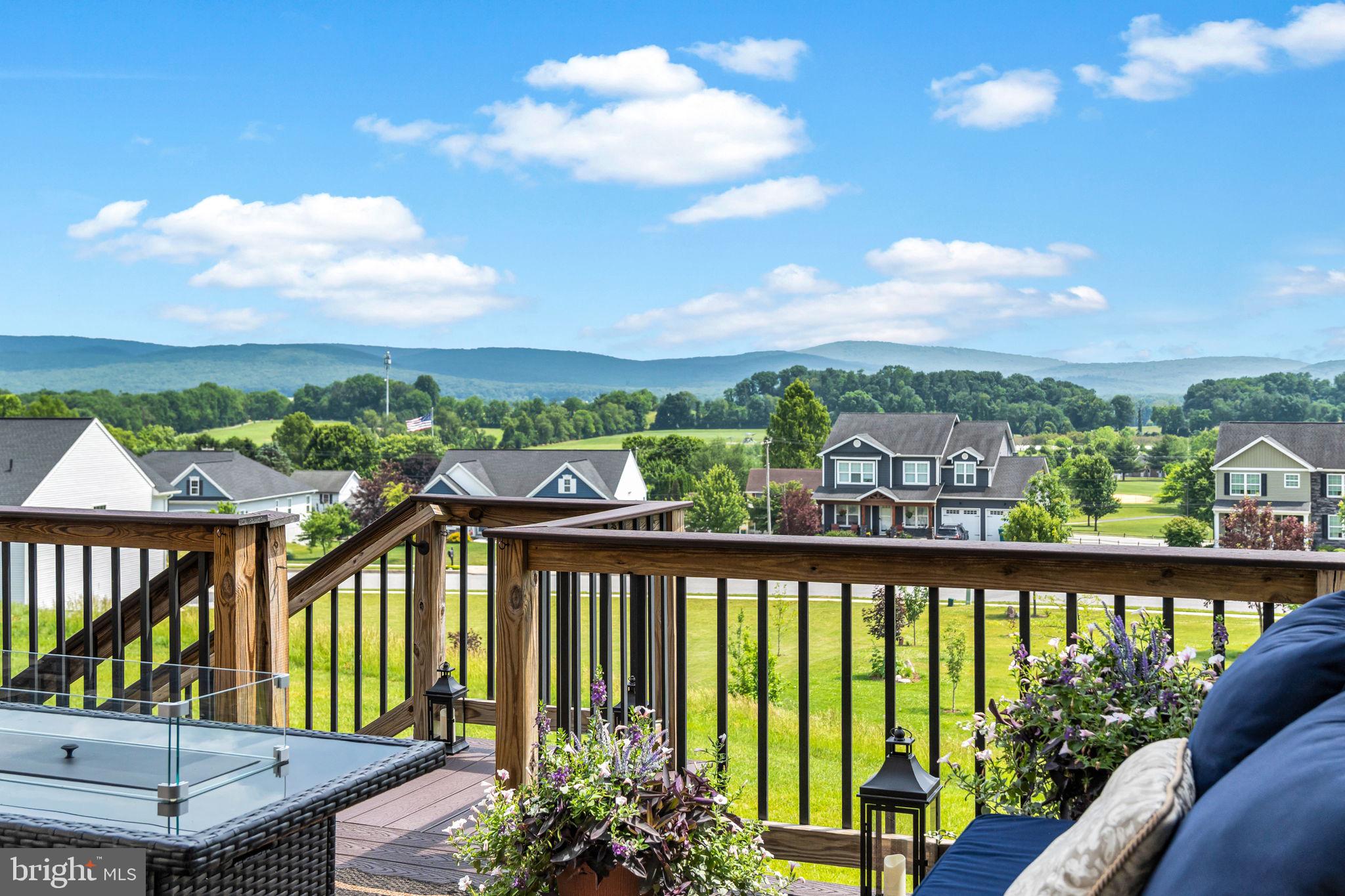 PARKVIEW @ BOILING SPRING - Residential