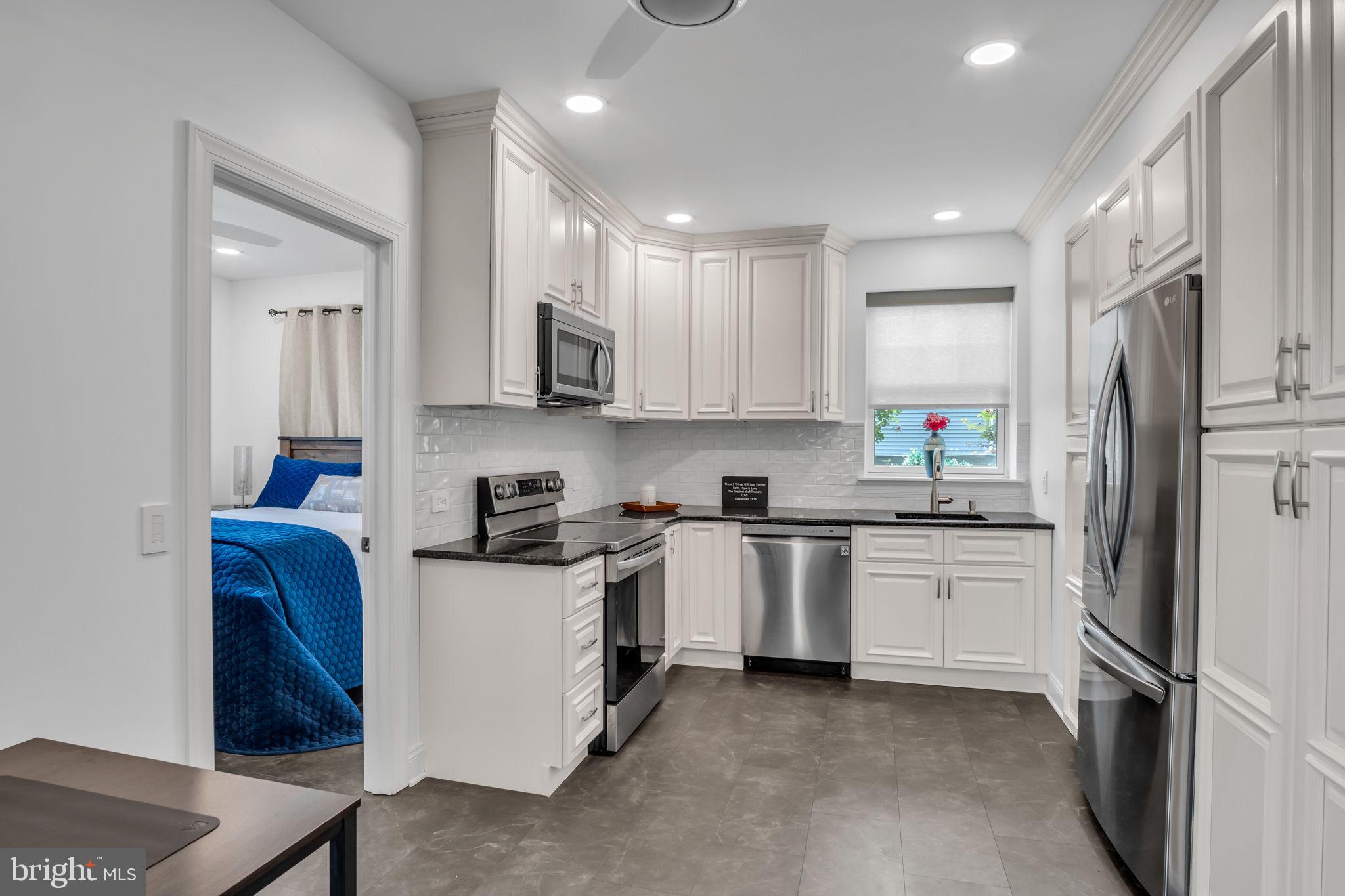 PARKVIEW @ BOILING SPRING - Residential