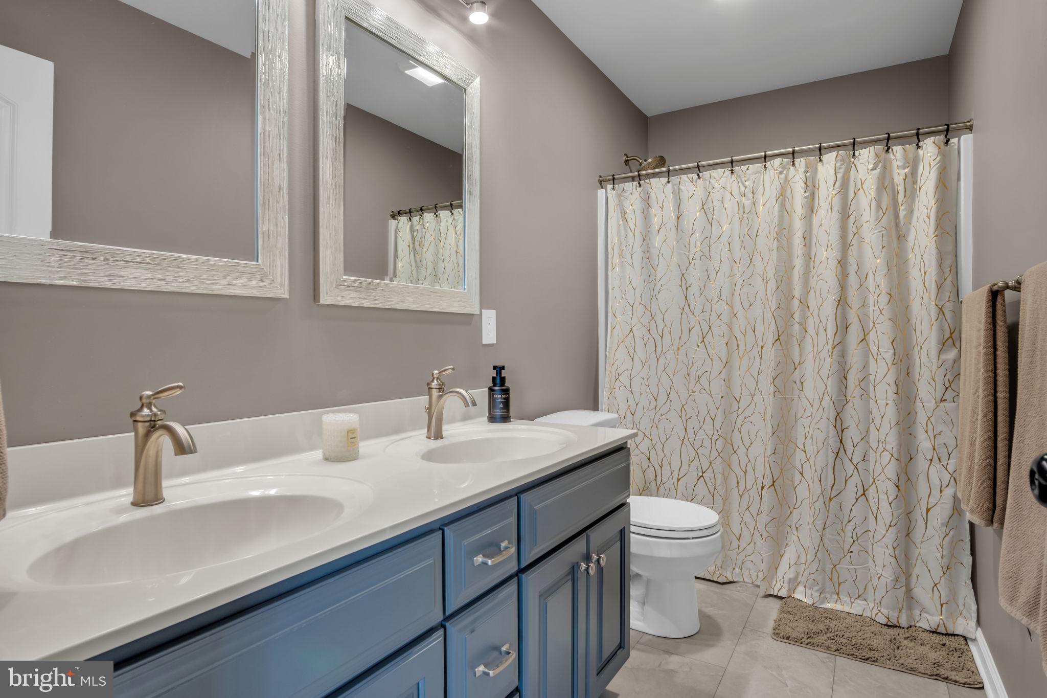 PARKVIEW @ BOILING SPRING - Residential