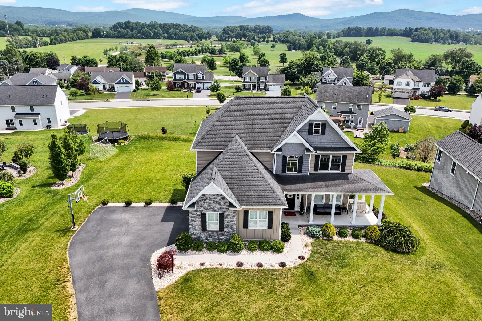 PARKVIEW @ BOILING SPRING - Residential