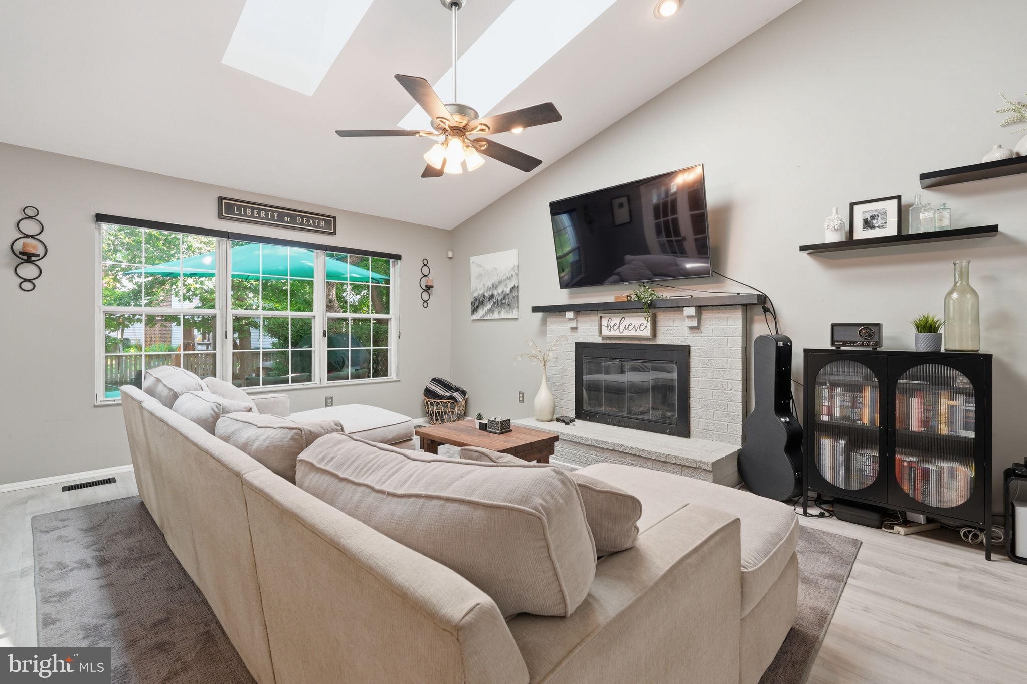 STEWARTS LANDING - Residential