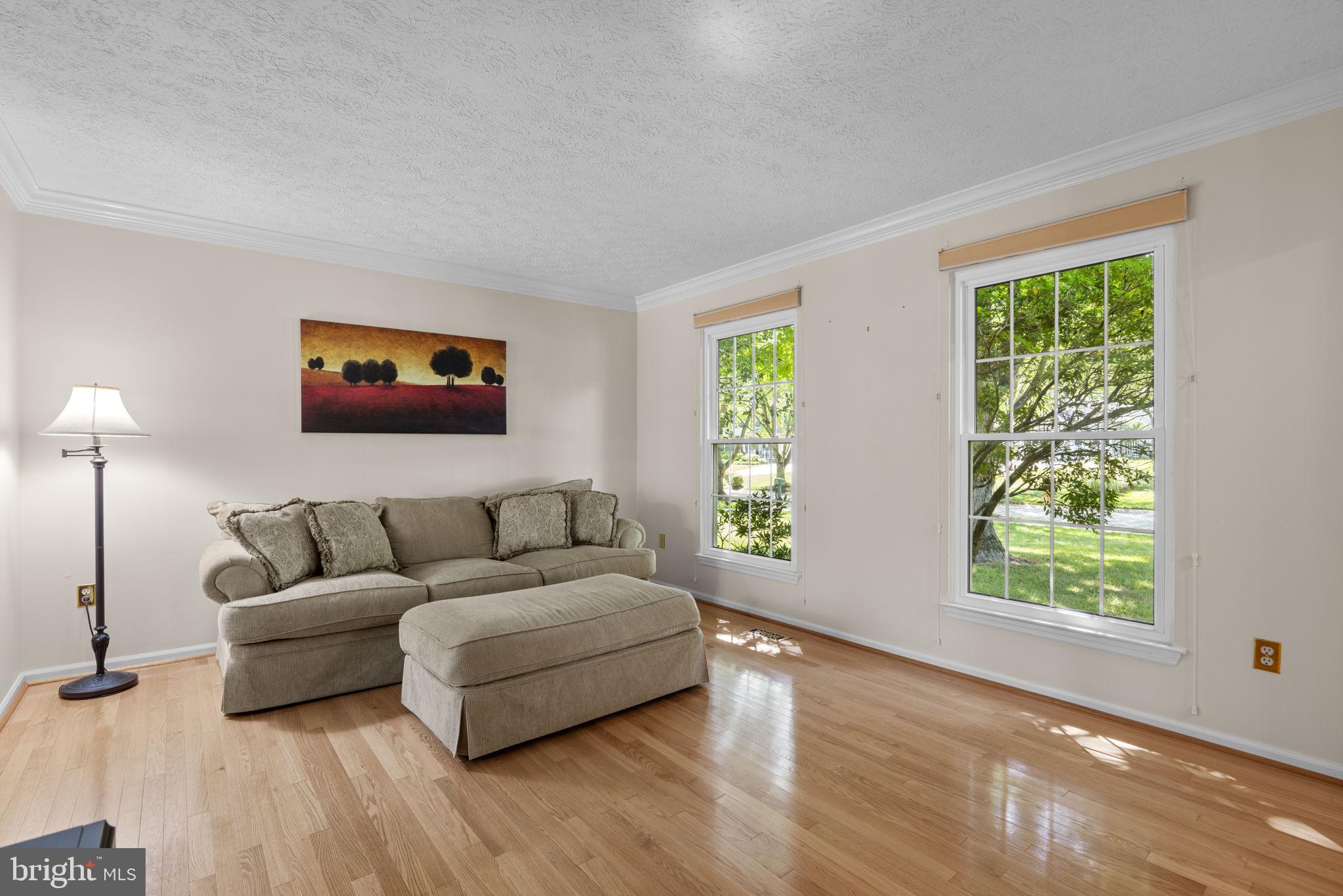 CHESTNUT FARMS - Residential