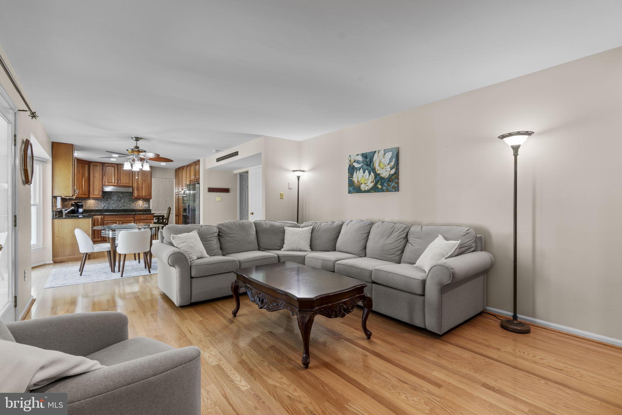 CHESTNUT FARMS - Residential