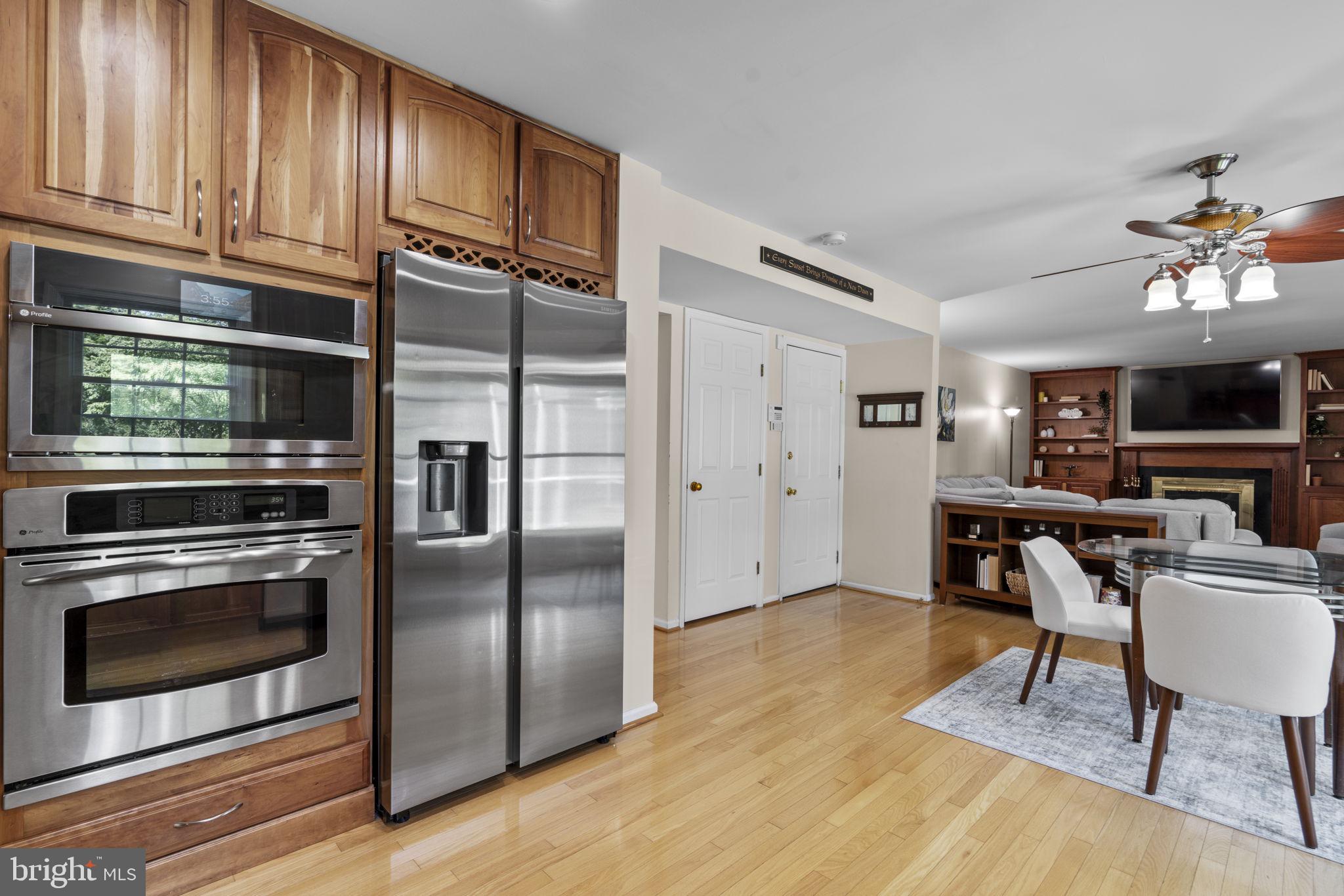CHESTNUT FARMS - Residential