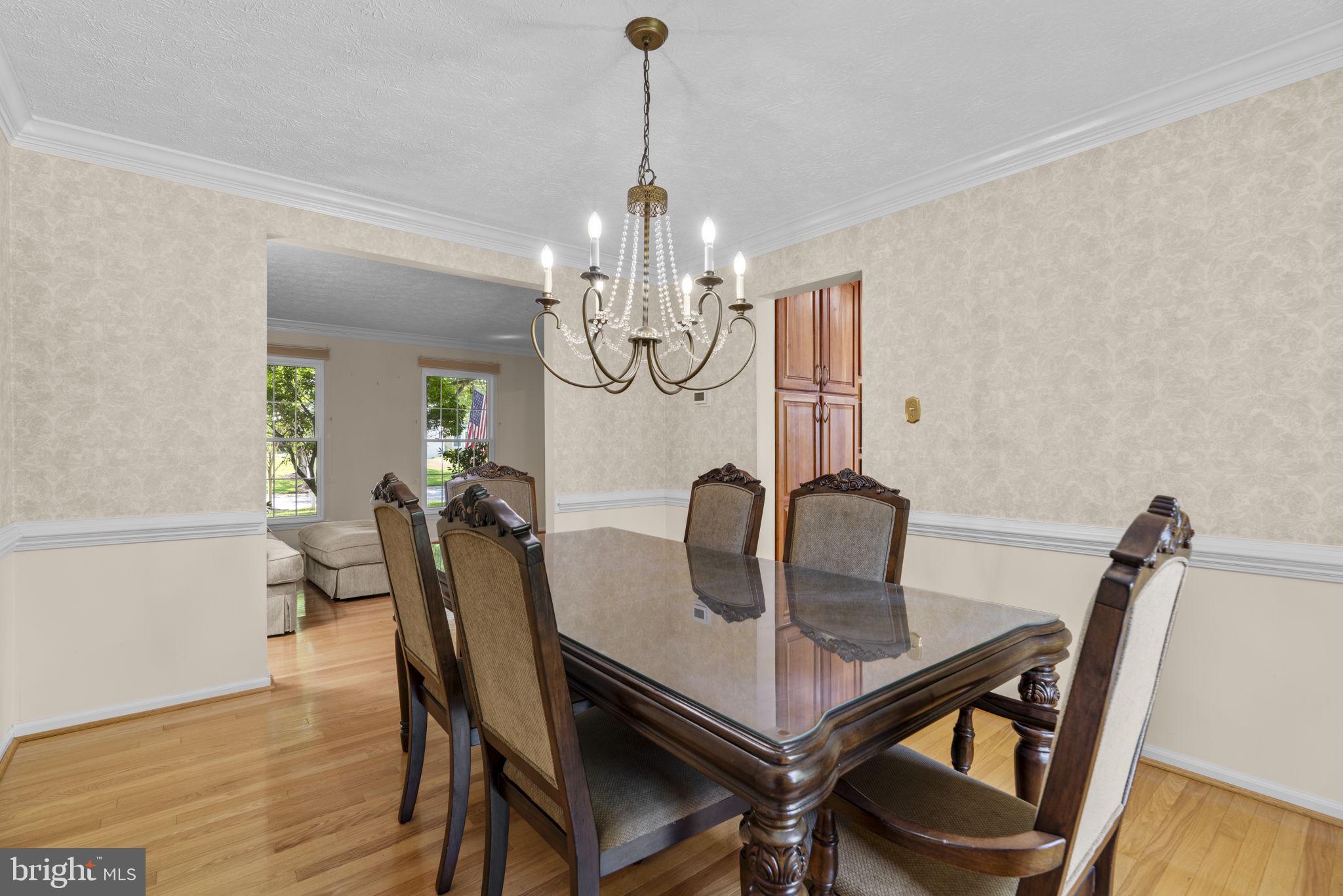 CHESTNUT FARMS - Residential