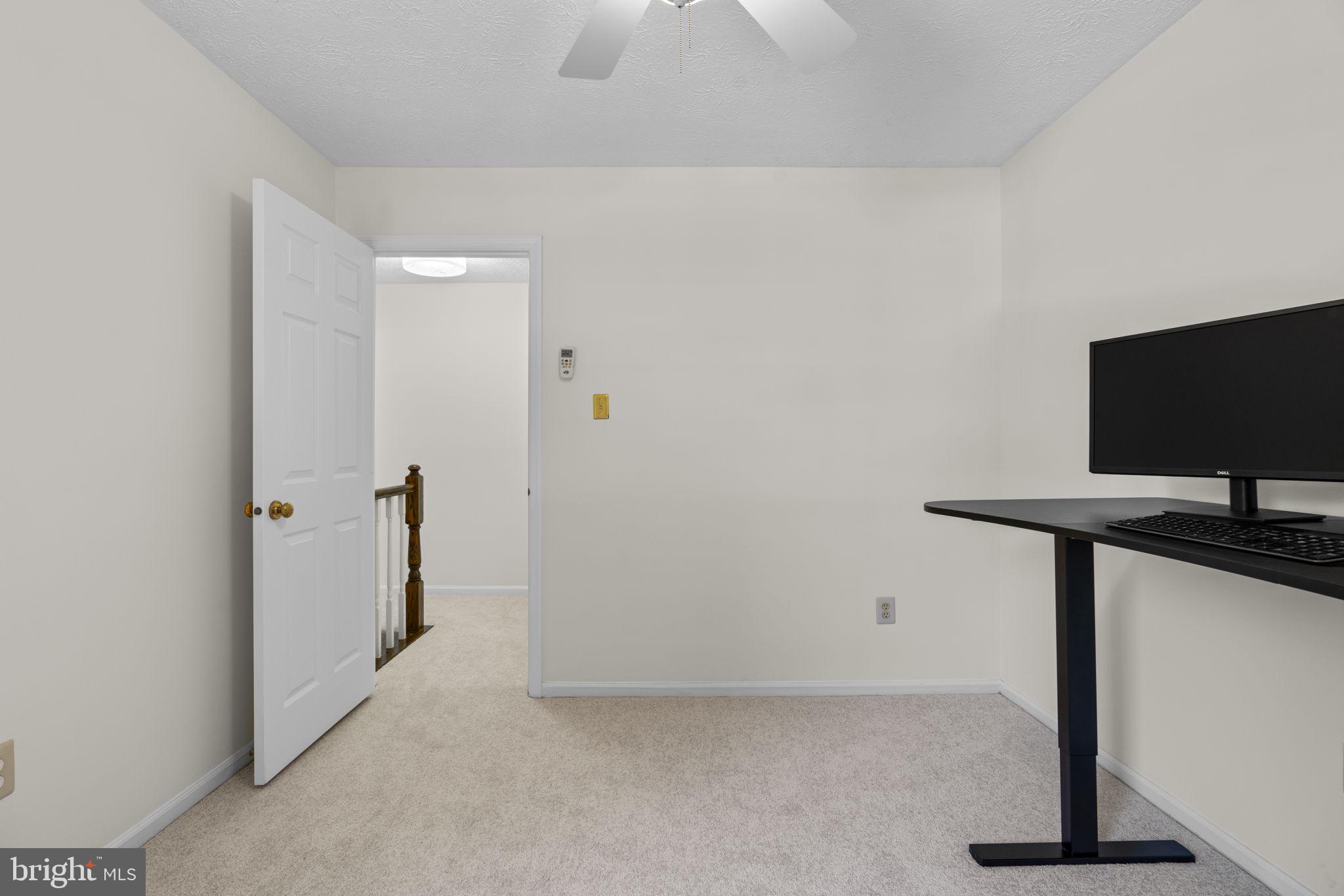 CHESTNUT FARMS - Residential