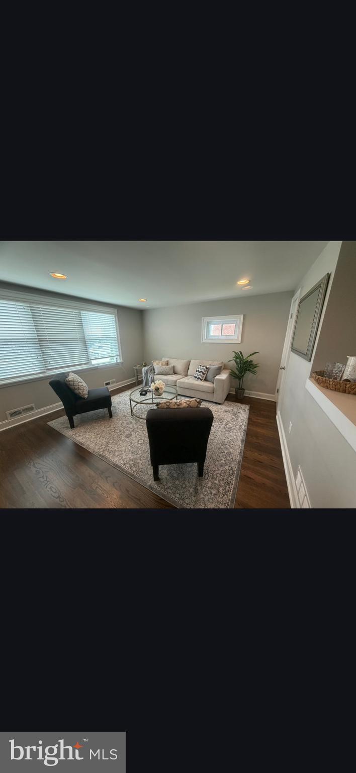 HARBOR VIEW - Residential