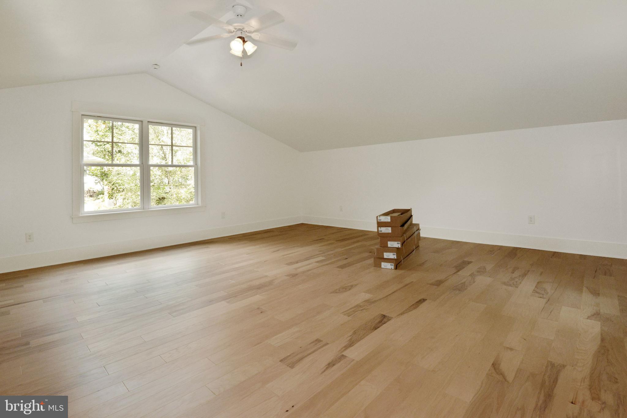OVERLEE - Residential