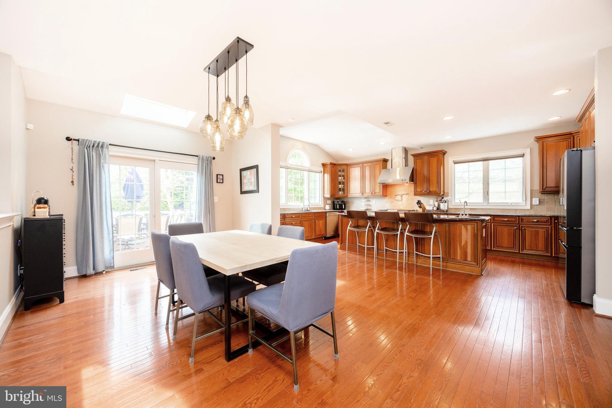 RIVERSIDE AT CHADDS - Residential
