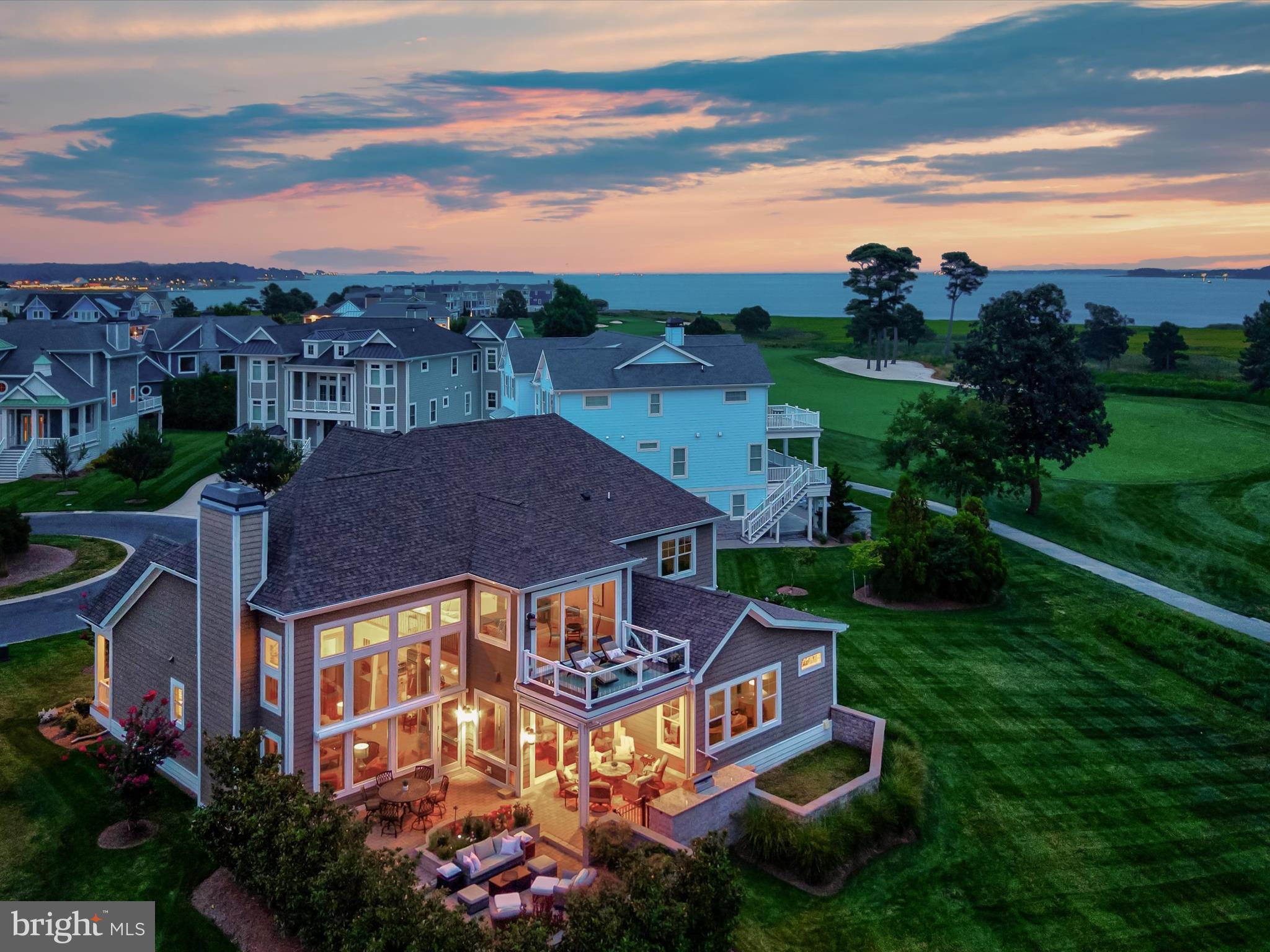 PENINSULA - Residential