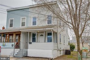 Nice kitchan and flooring.3 finished levels and a fenced back yard.   Granite counters and stainless steel appliances. Great location close to everything you want to do.. Ask about 100 percent loans to make this very nice home easy to purchase.