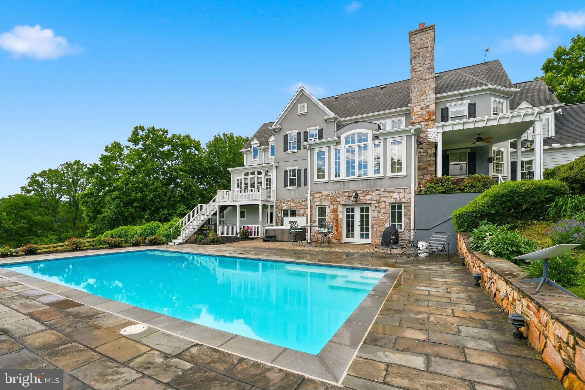 CANNONBALL RIDGE - Residential