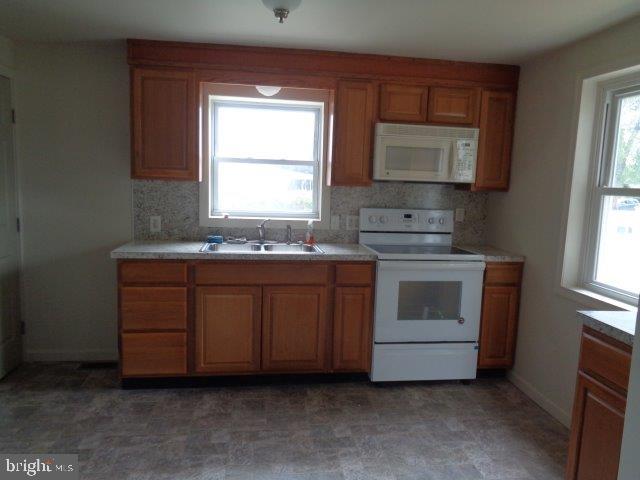 NORTH MIDDLETON - Residential
