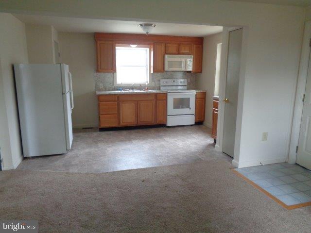 NORTH MIDDLETON - Residential
