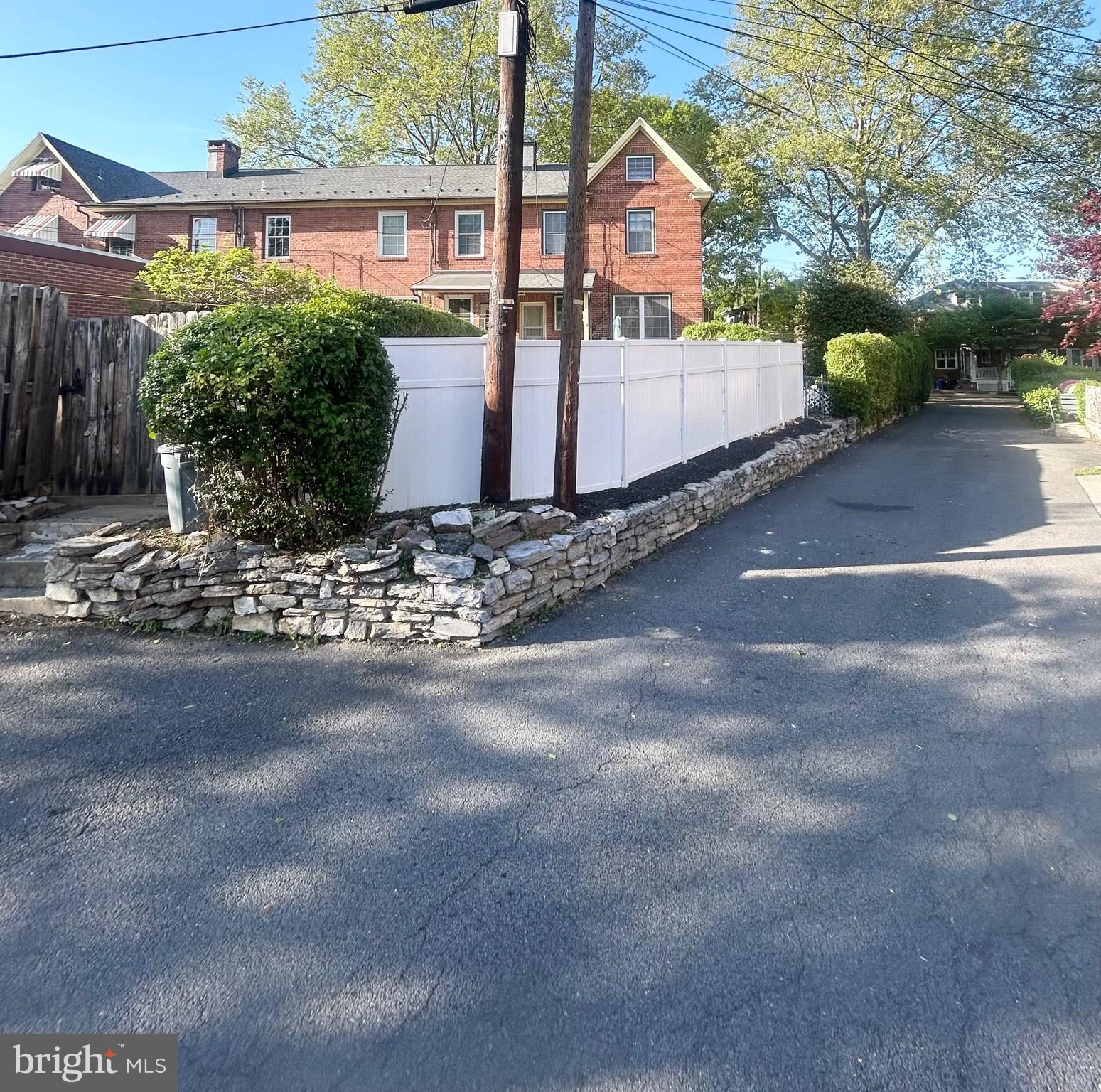 WEST READING - Residential