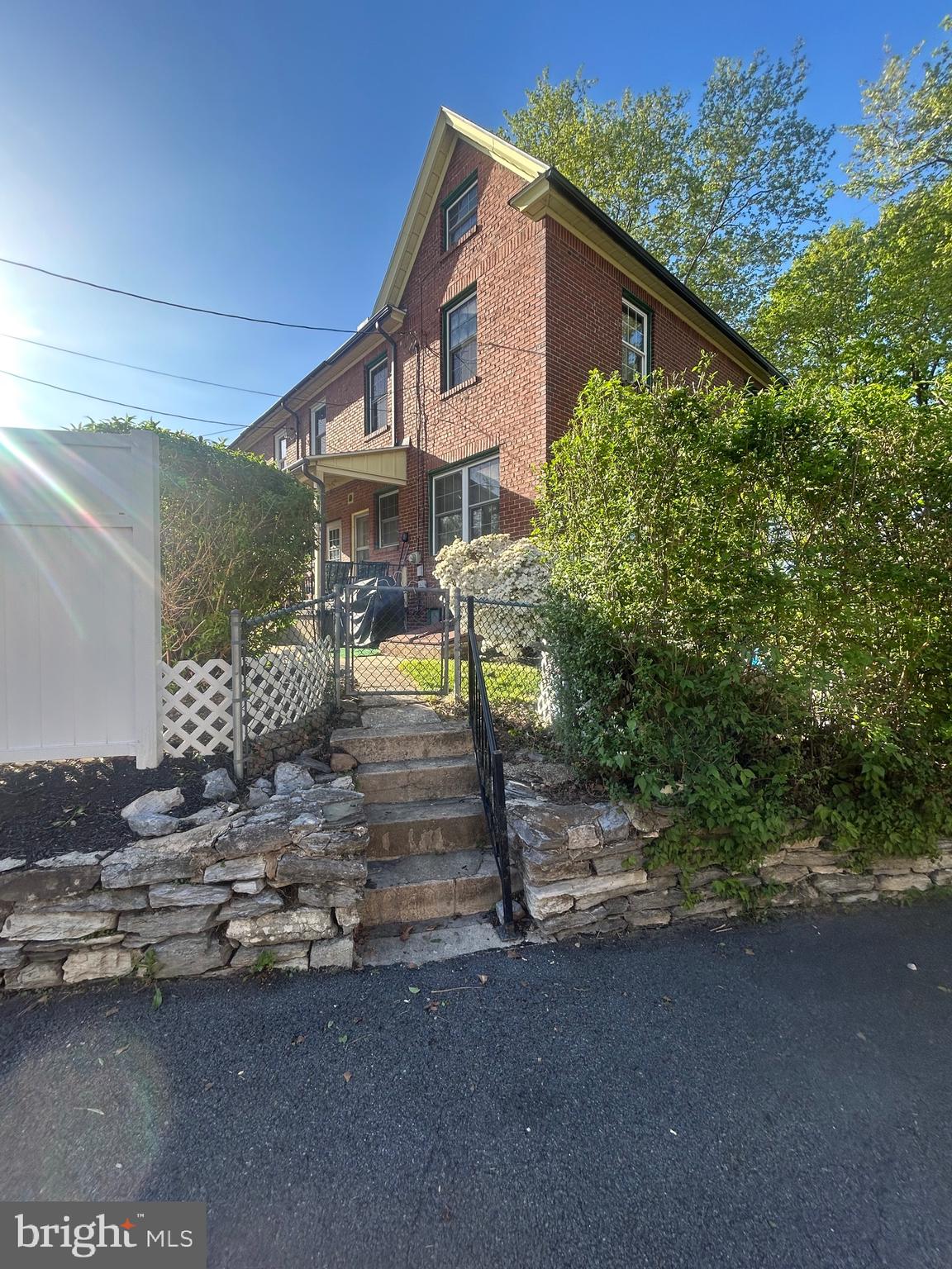 WEST READING - Residential
