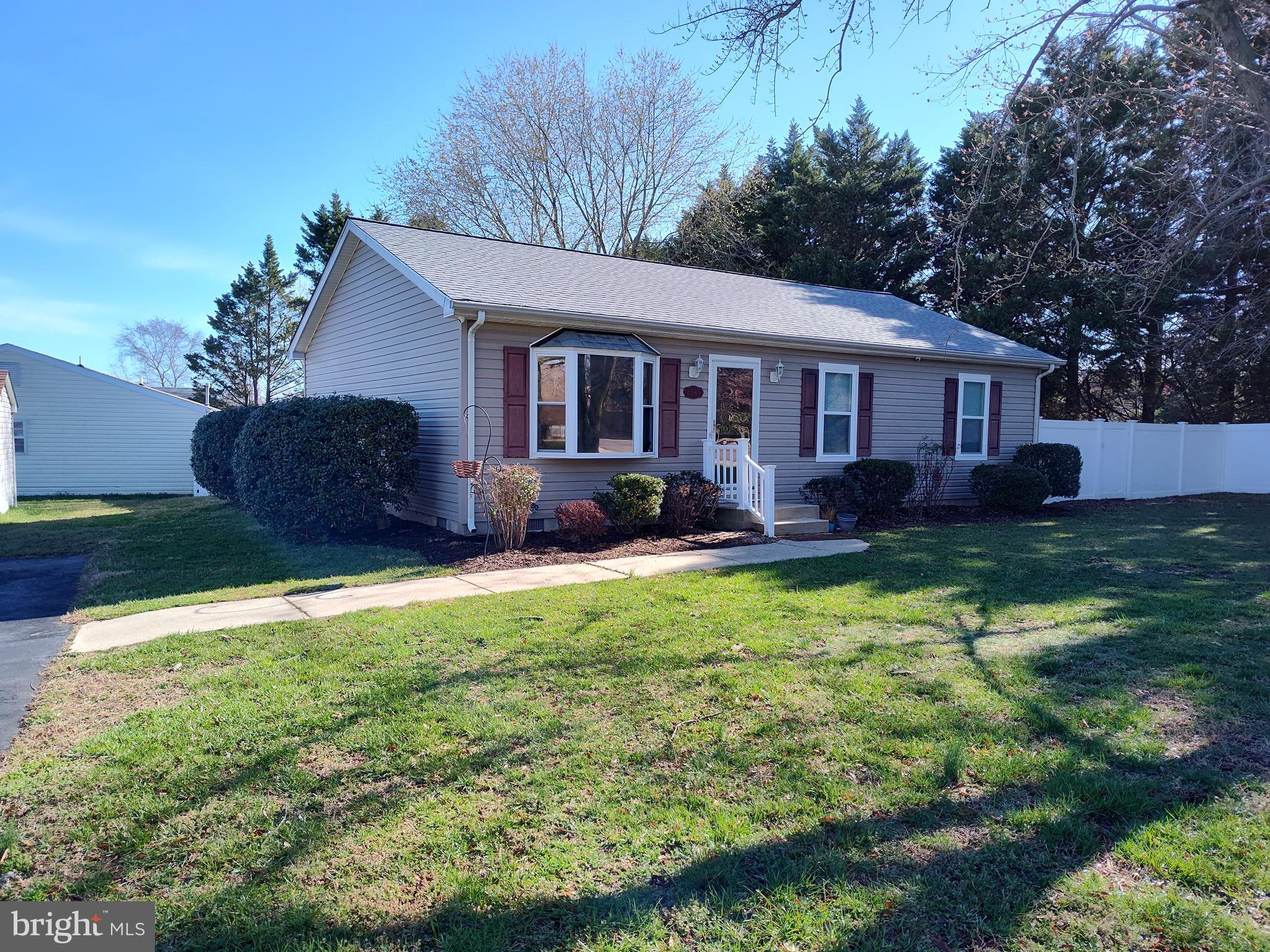 GOLTON - Residential Lease