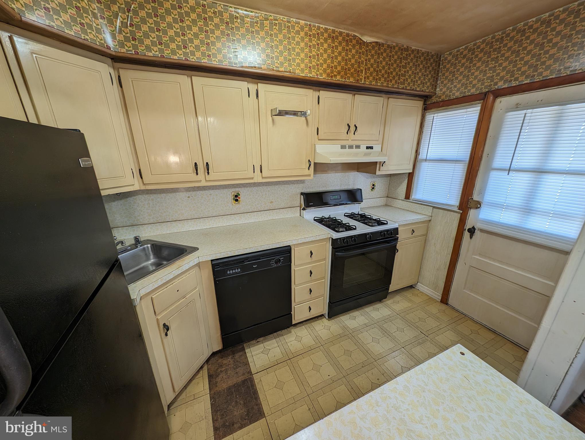 ESSEX - Residential