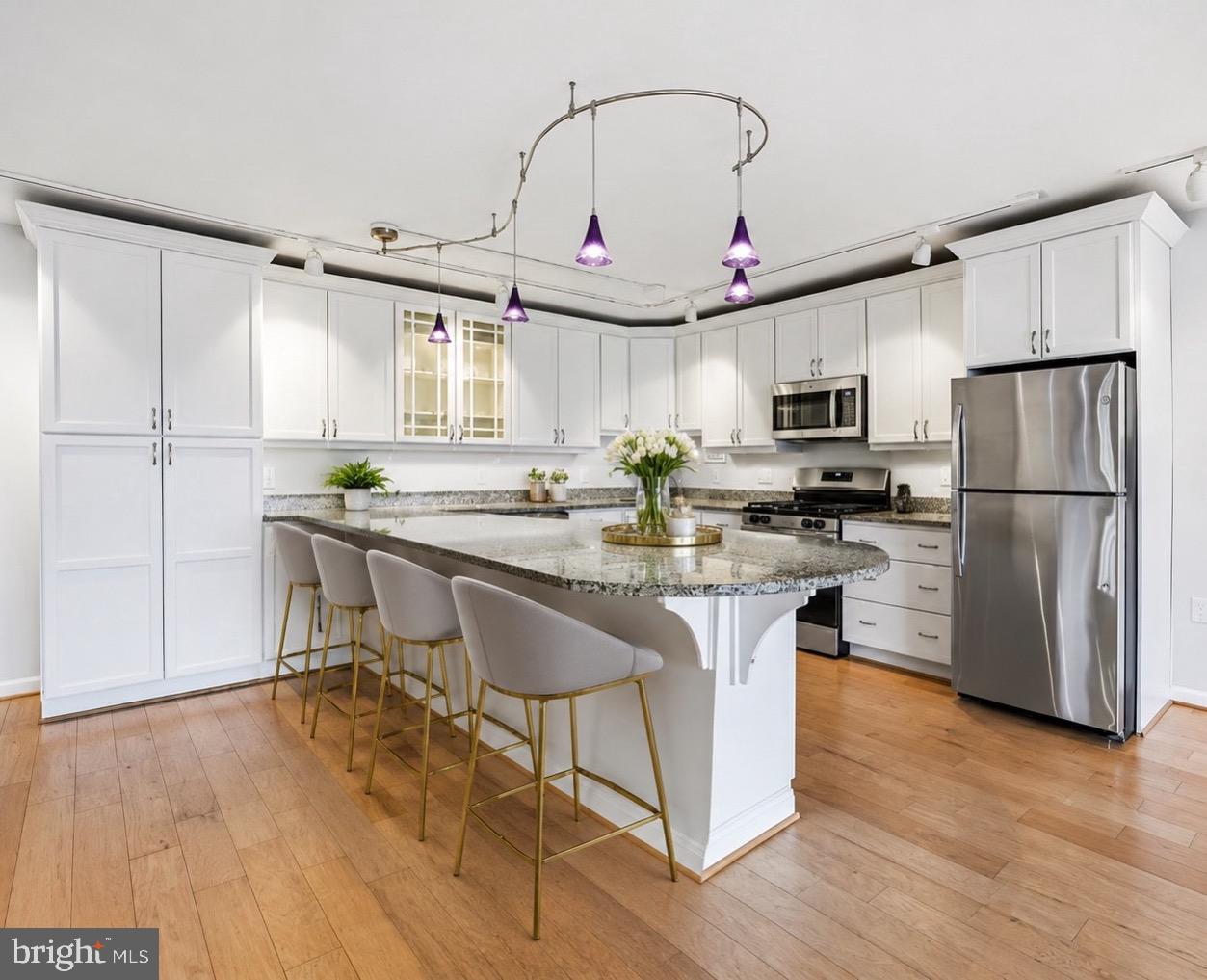 RIVIERA OF CHEVY CHASE - Residential