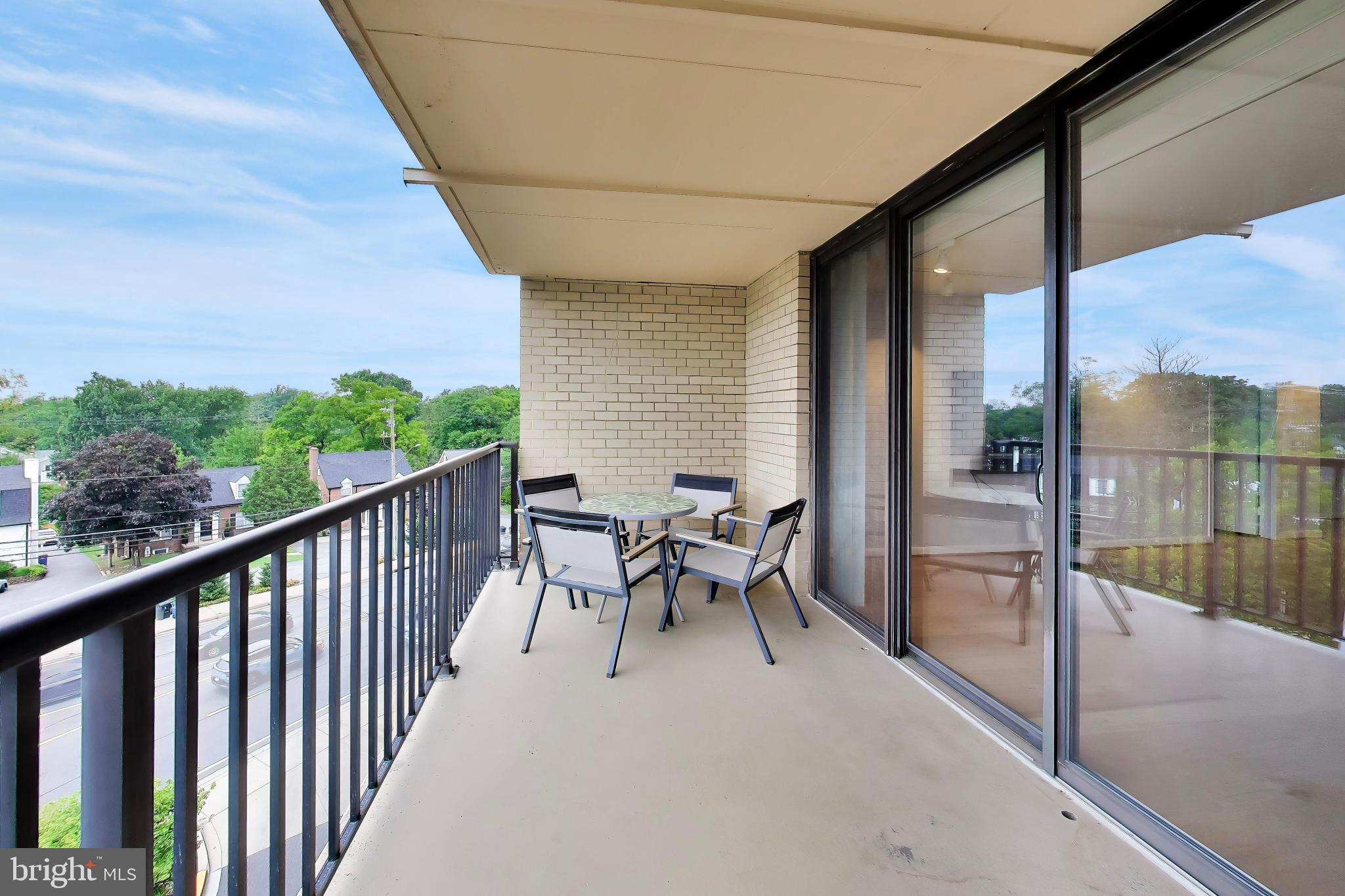 RIVIERA OF CHEVY CHASE - Residential