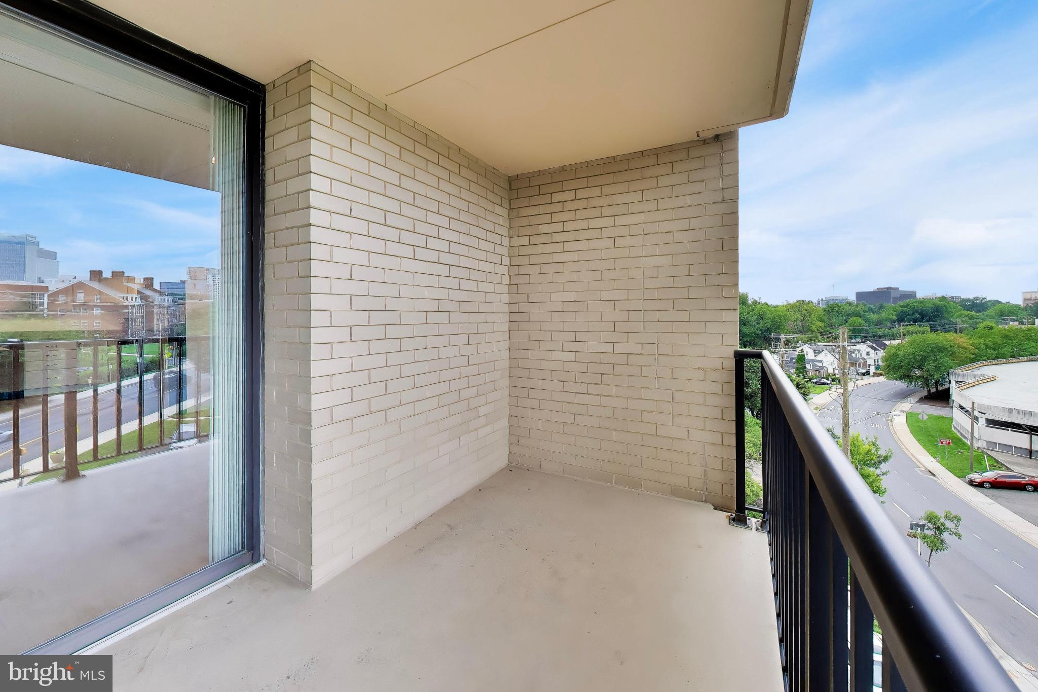RIVIERA OF CHEVY CHASE - Residential