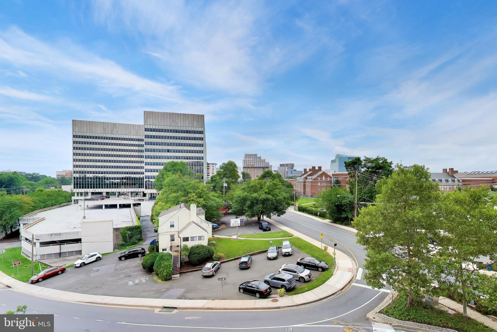 RIVIERA OF CHEVY CHASE - Residential