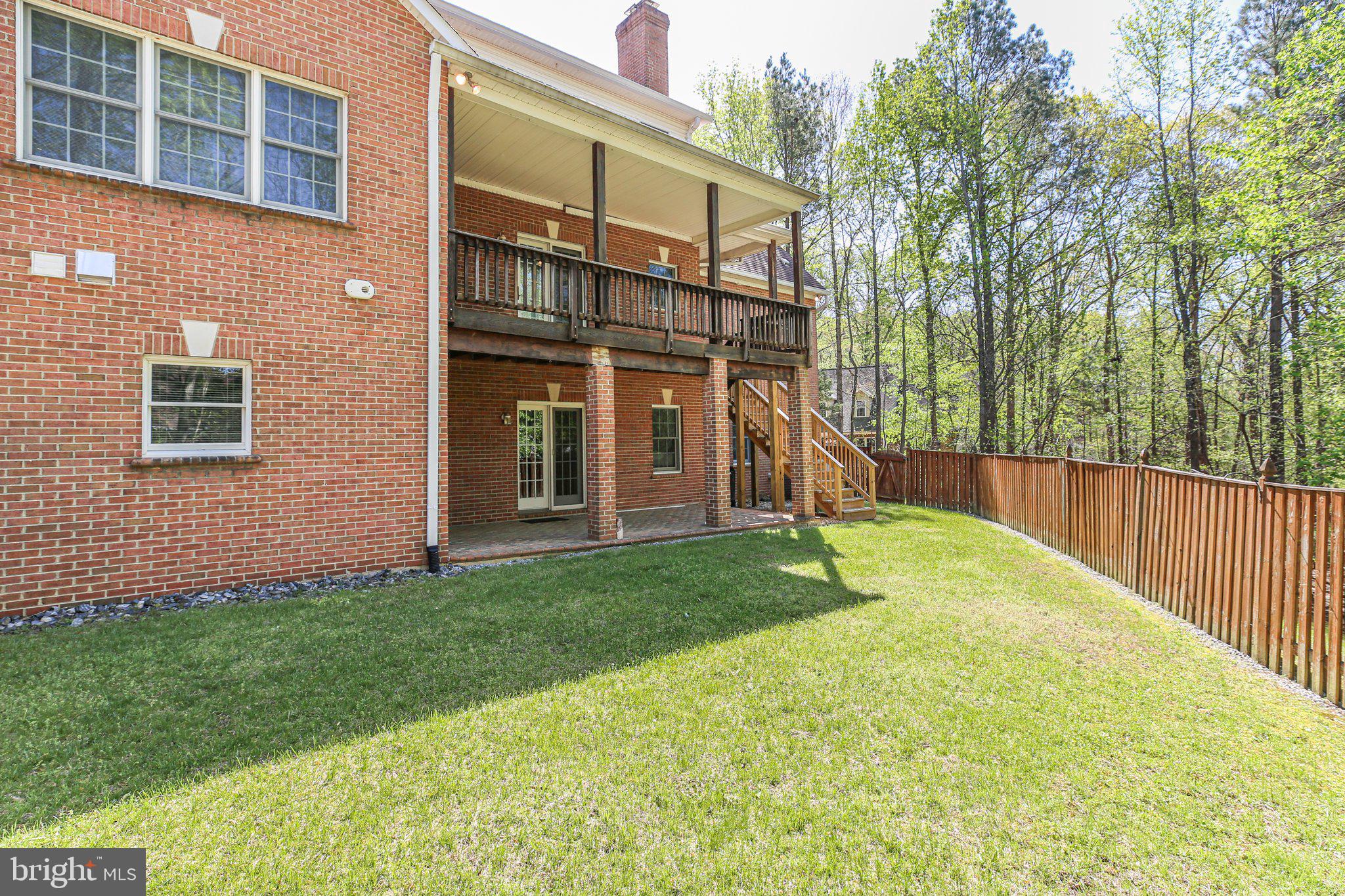 HUNTINGTON HILLS - Residential